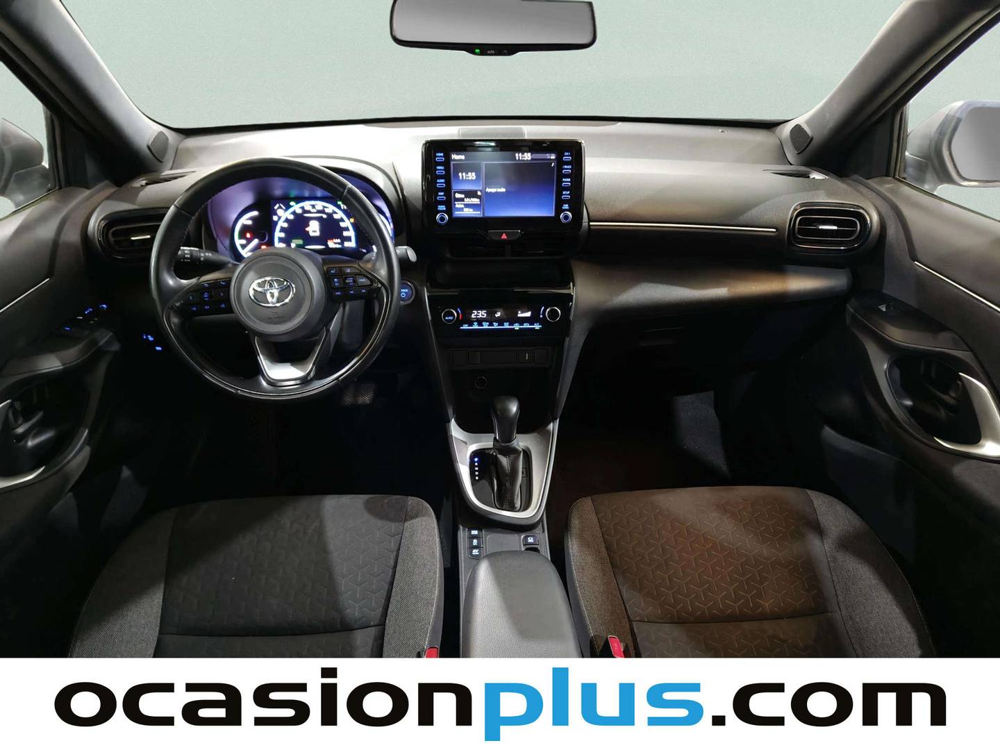 Foto asientos delanteros Toyota Yaris Cross Toyota Yaris Cross 120H Active Tech (116 CV)
