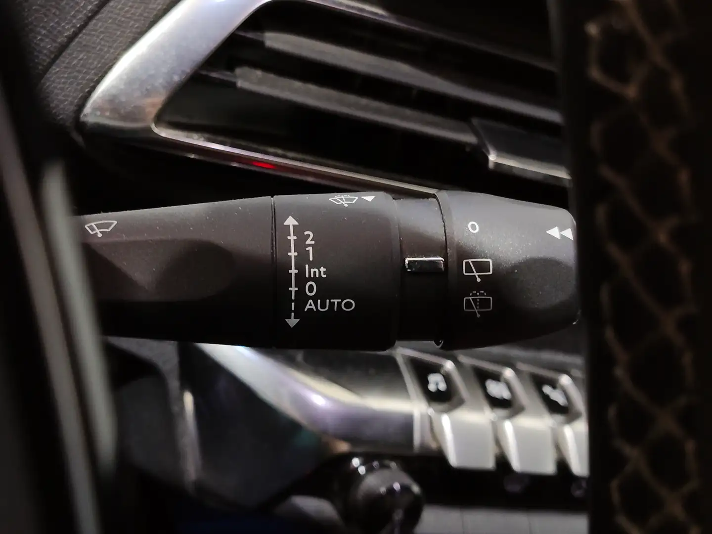 Foto Peugeot 3008 Peugeot 3008 PureTech 130 S&S Allure Pack (130 CV)