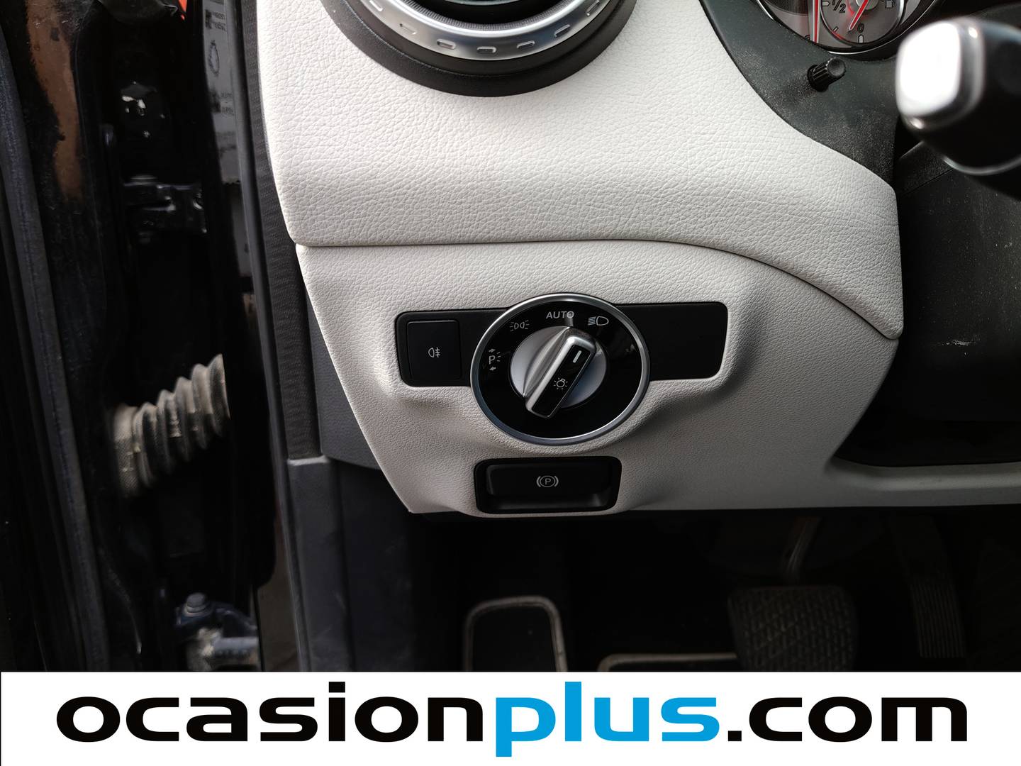 Foto Mercedes GLA Mercedes-Benz GLA GLA 200 d Style (136 CV)