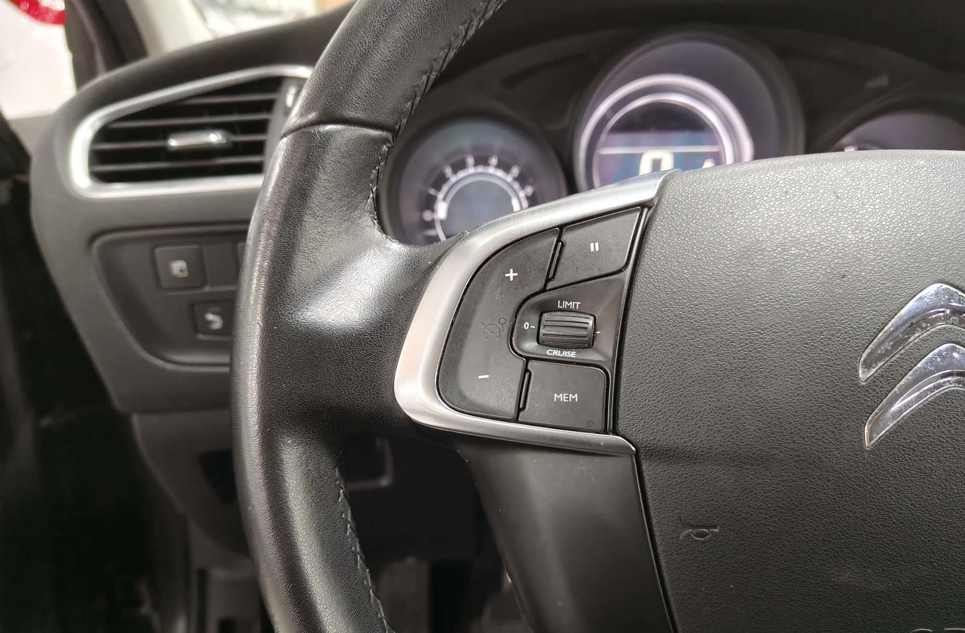Citroën C4 PureTech 130 Feel Edition - foto 24