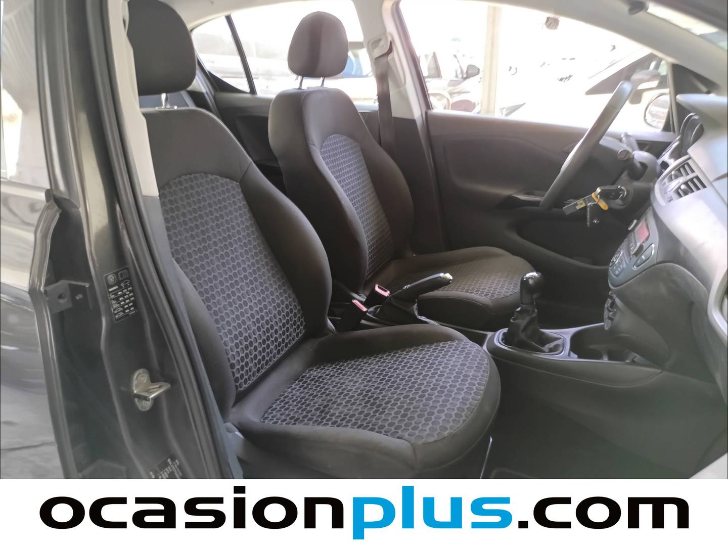 Foto asientos traseros Opel Corsa Opel Corsa 1.4 Expression (75 CV)