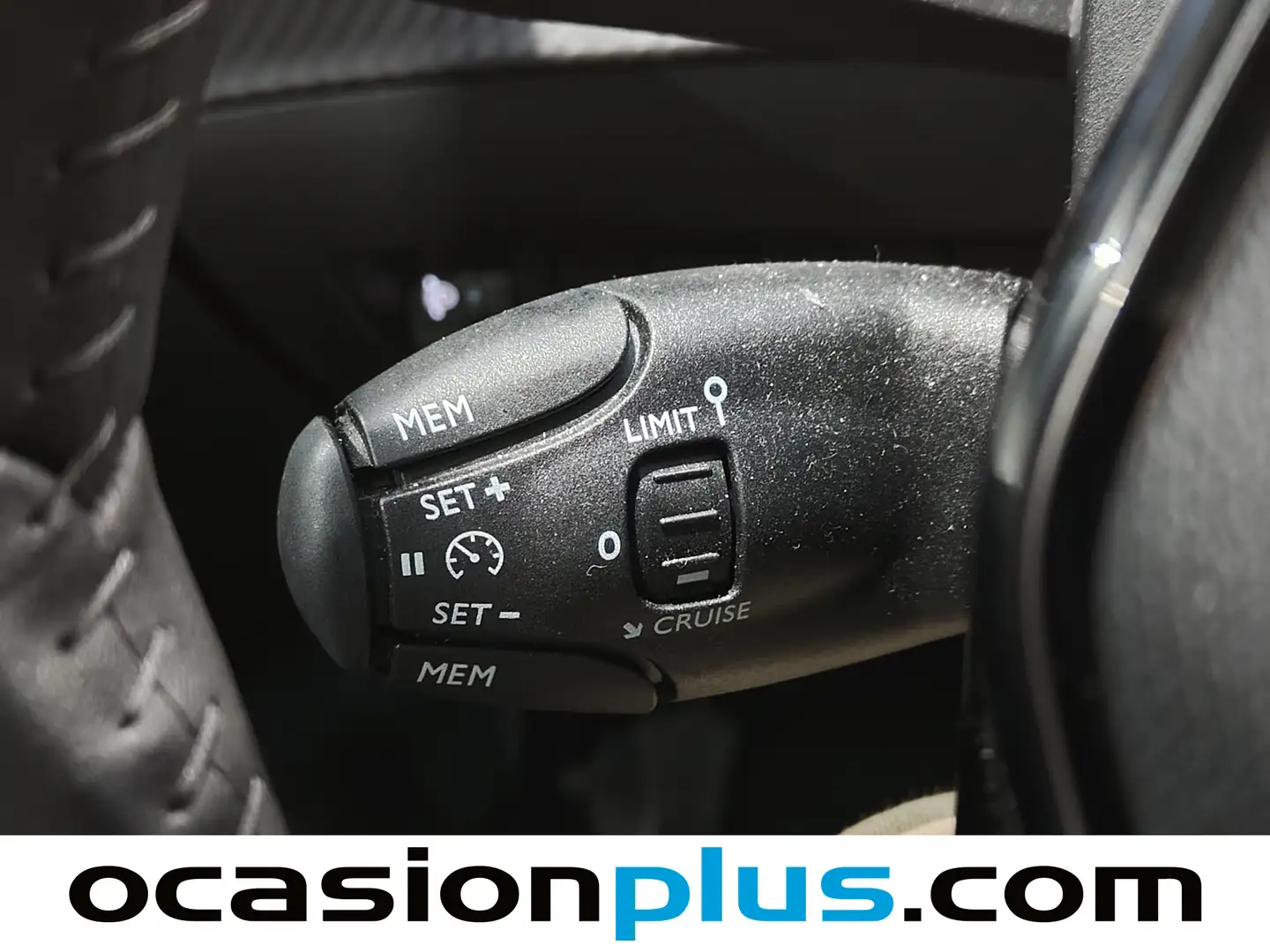 Foto Peugeot 208 Peugeot 208 PureTech 100 Allure (100 CV)