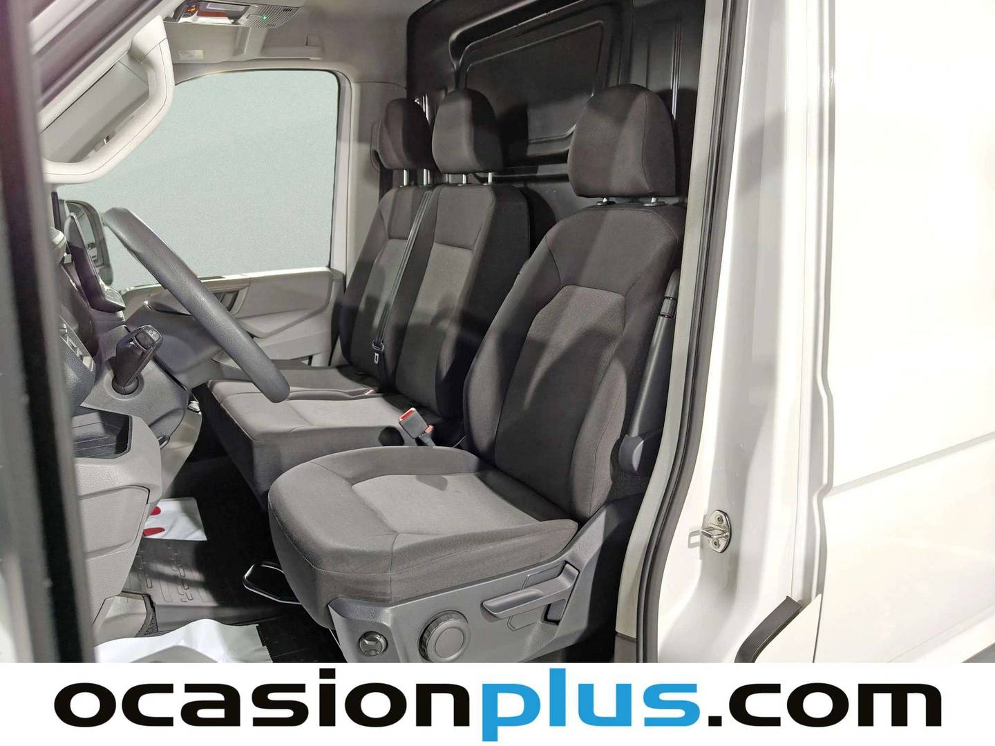 Foto asientos delanteros Volkswagen Crafter Volkswagen Crafter Furgon Batalla Media TN 2.0 TDI (140 CV) 3.000