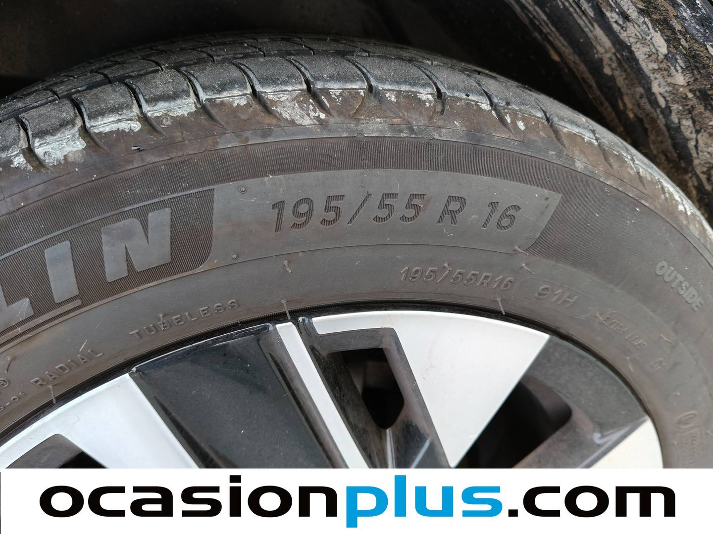 Peugeot 208 Peugeot 208 PureTech 100 Allure (100 CV) gasolina