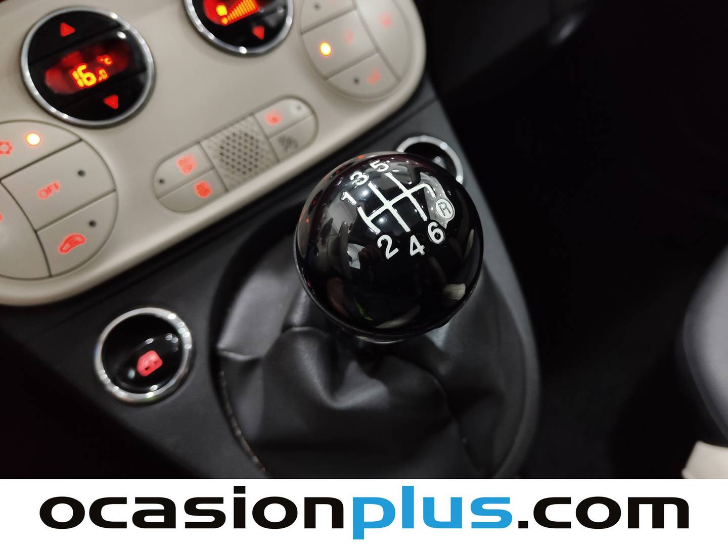 Fiat 500 Fiat 500 1.0 Hybrid Dolcevita (70 CV) de segunda mano