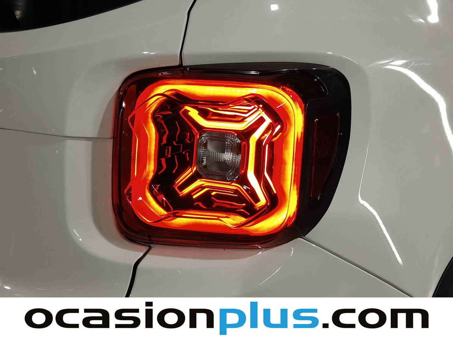 Foto Jeep Renegade Jeep Renegade eHybrid 1.5 Altitude DCT (130 CV)