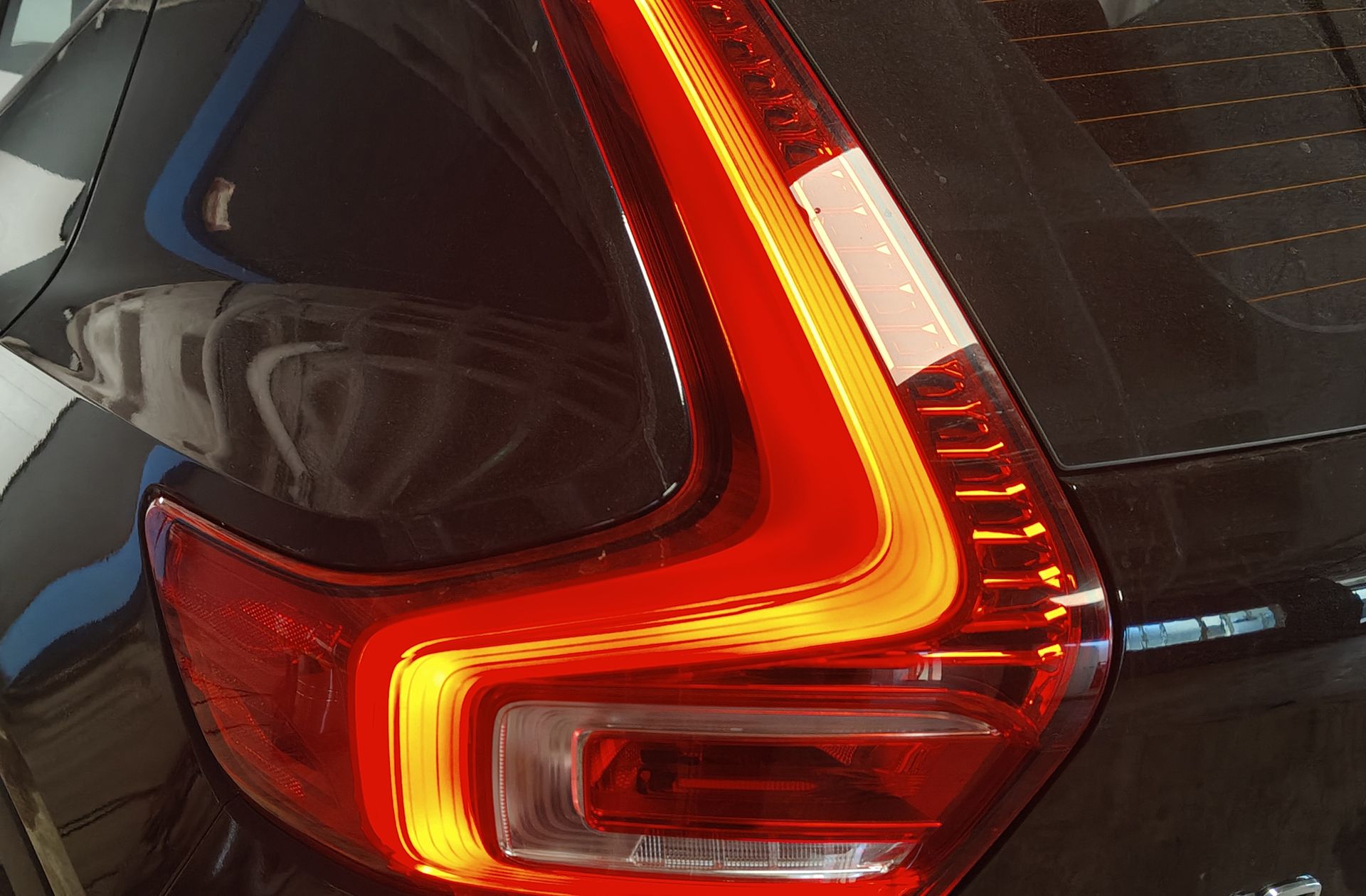 Volvo XC40 T3 - foto 16