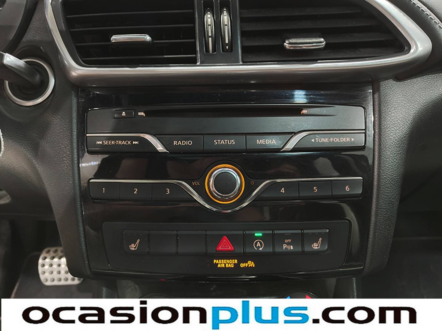 Foto Infiniti Q30 Infiniti Q30 2.2D Sport 7DCT  (170 CV)