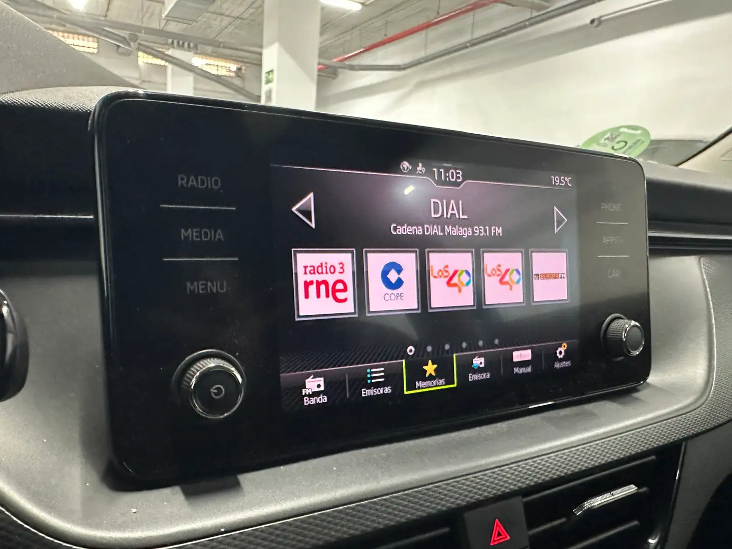 Foto Skoda Kamiq Skoda Kamiq 1.0 TSI Ambition DSG (115 CV)