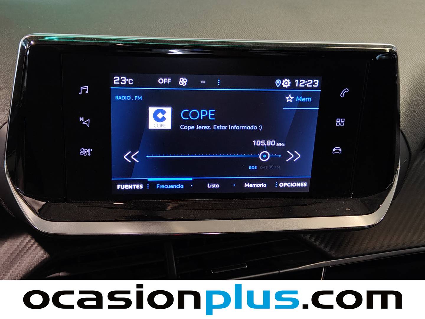 Foto Peugeot 2008 Peugeot 2008 PureTech 100 S&S Allure (100 CV)