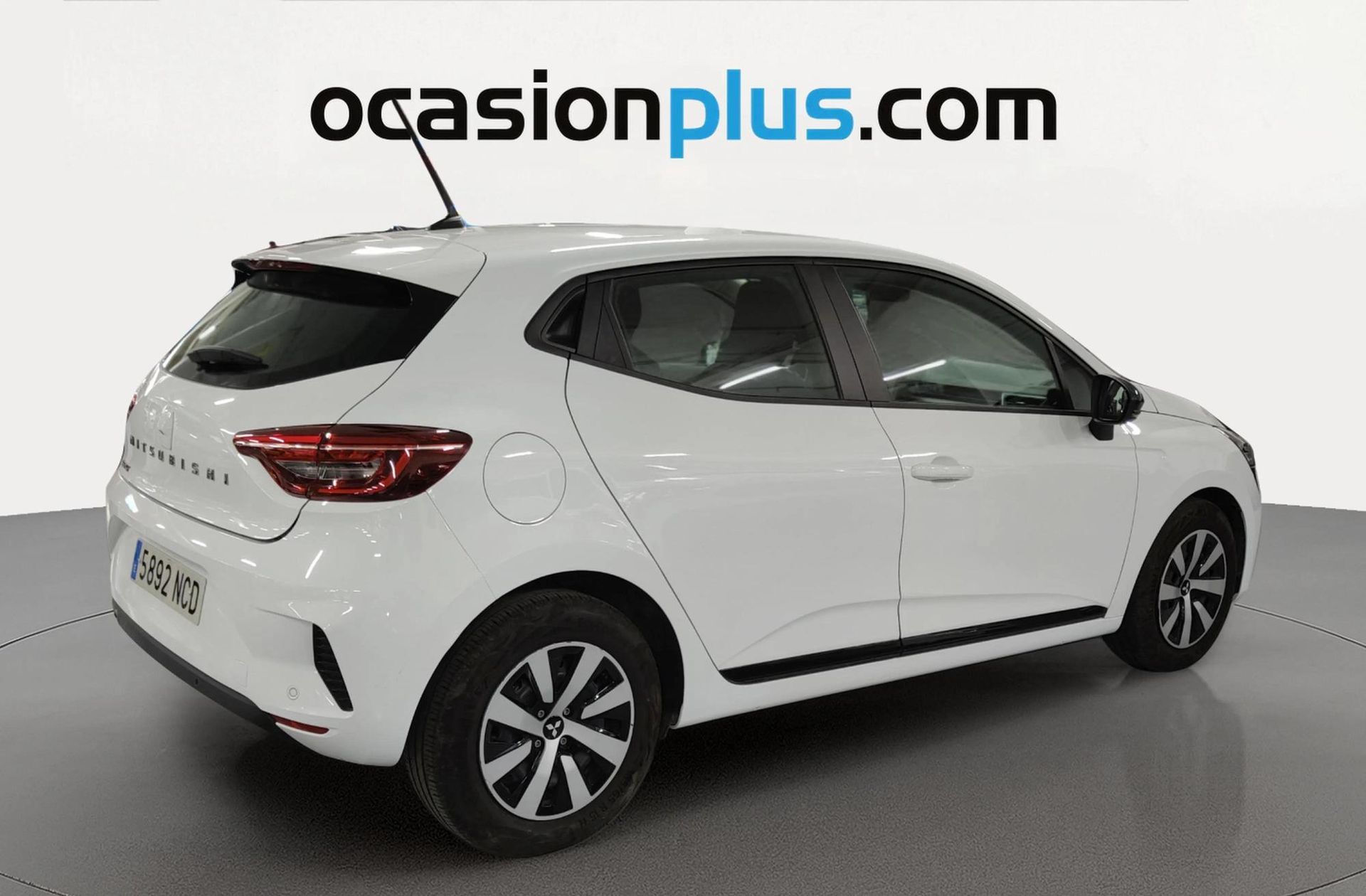 Mitsubishi Colt 100T Motion - foto 4