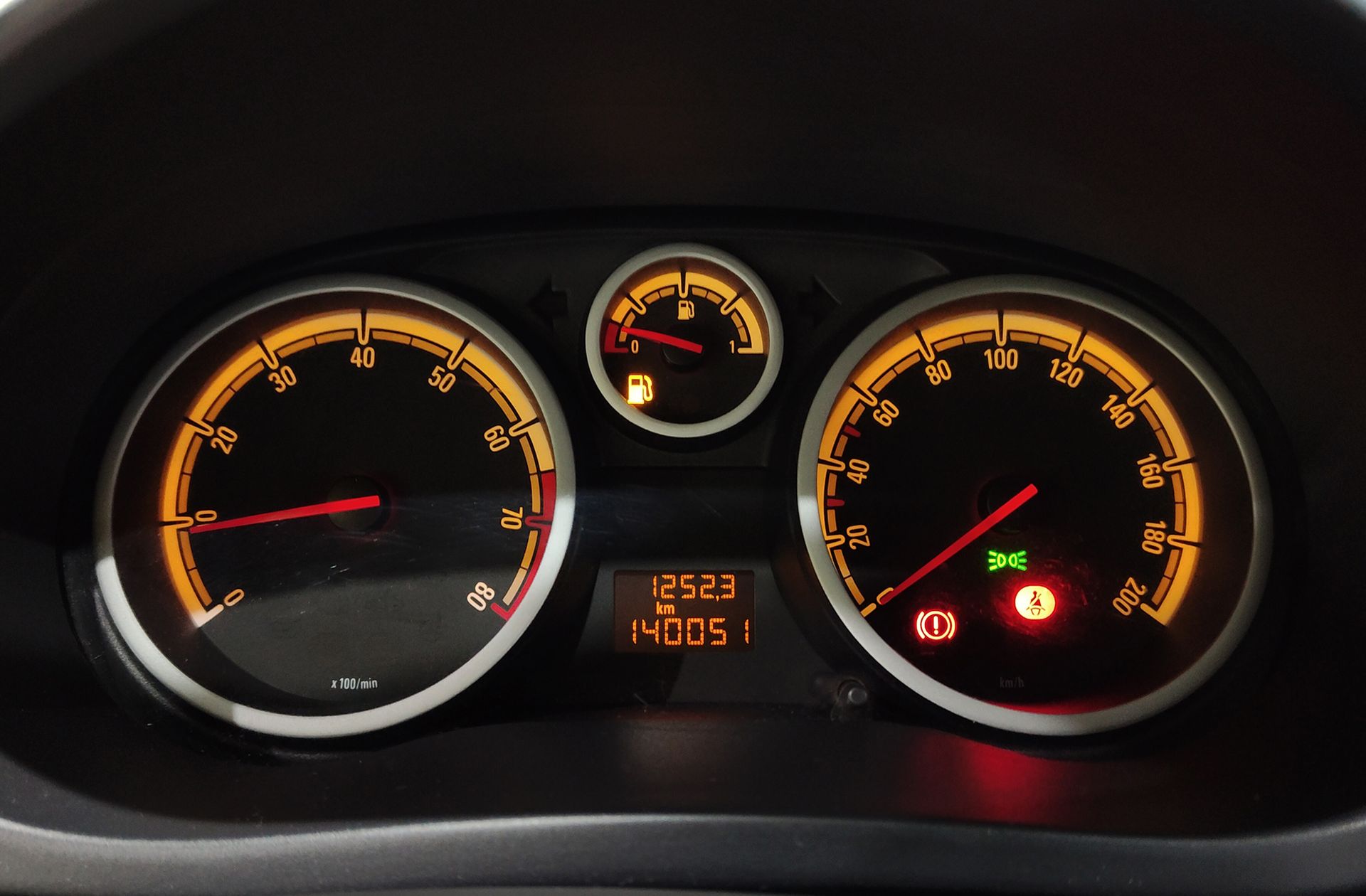 Opel Corsa 1.2 Enjoy - foto 18