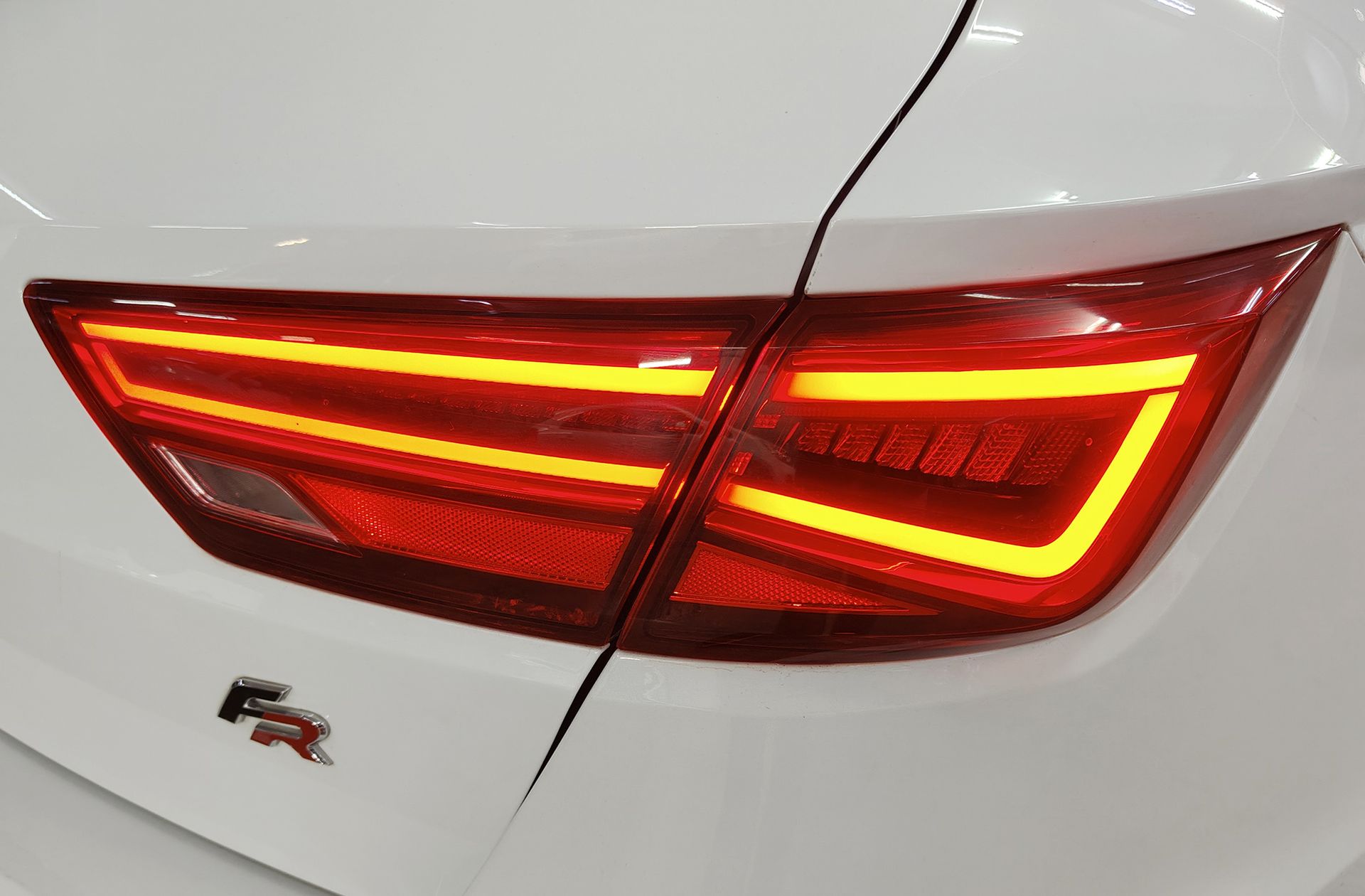 SEAT León ST 1.4 TSI FR Advanced - foto 19