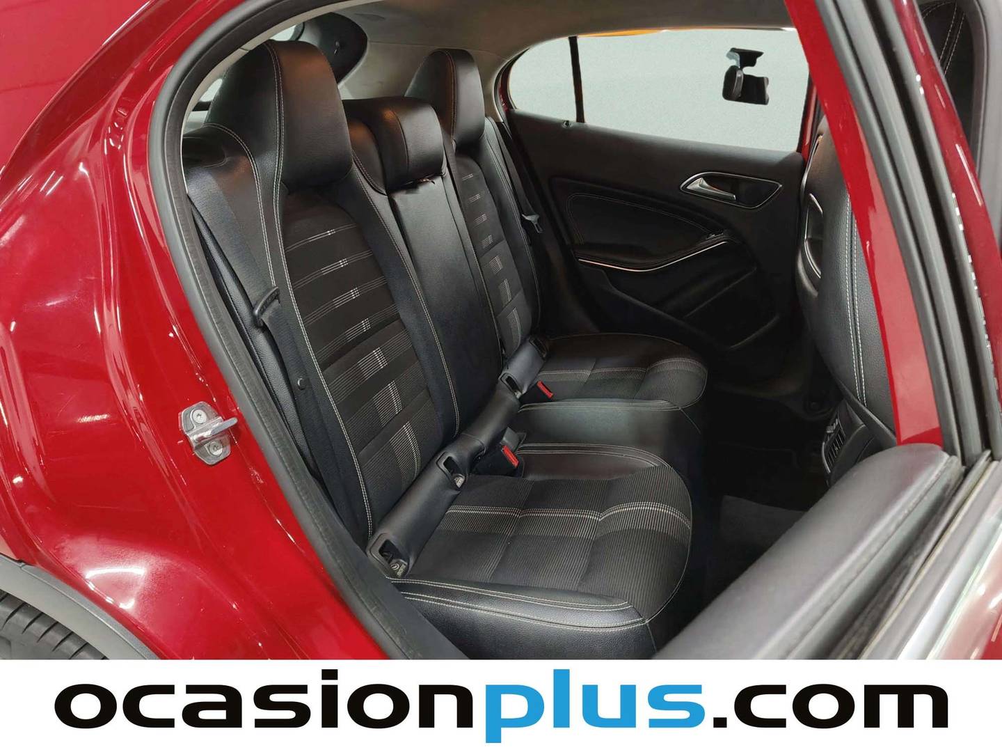 Foto Mercedes GLA Mercedes-Benz GLA GLA 180 (122 CV)