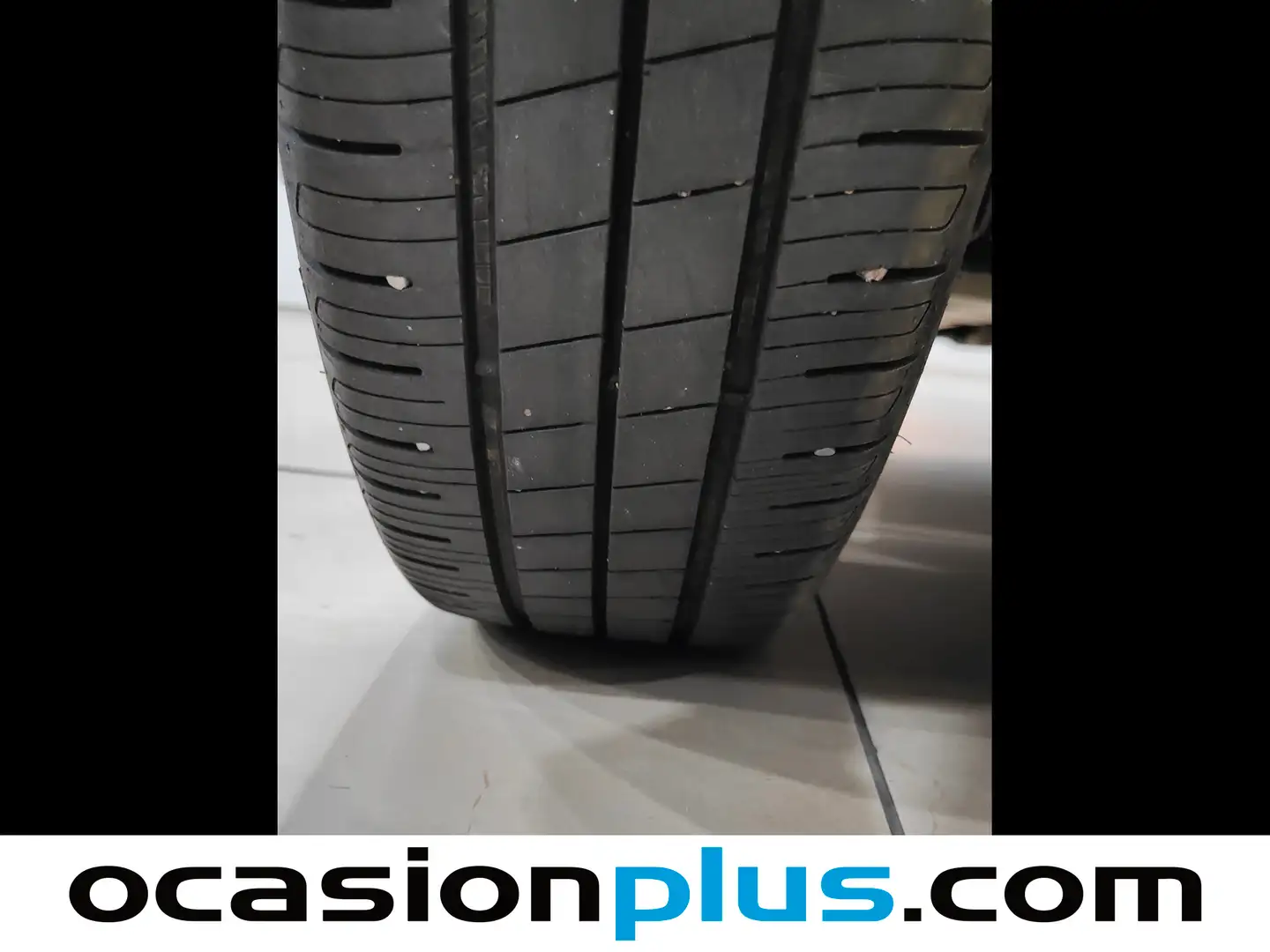 Foto Toyota Aygo X Cross Toyota Aygo X Cross 1.0 VVT-I Play  (72 CV)