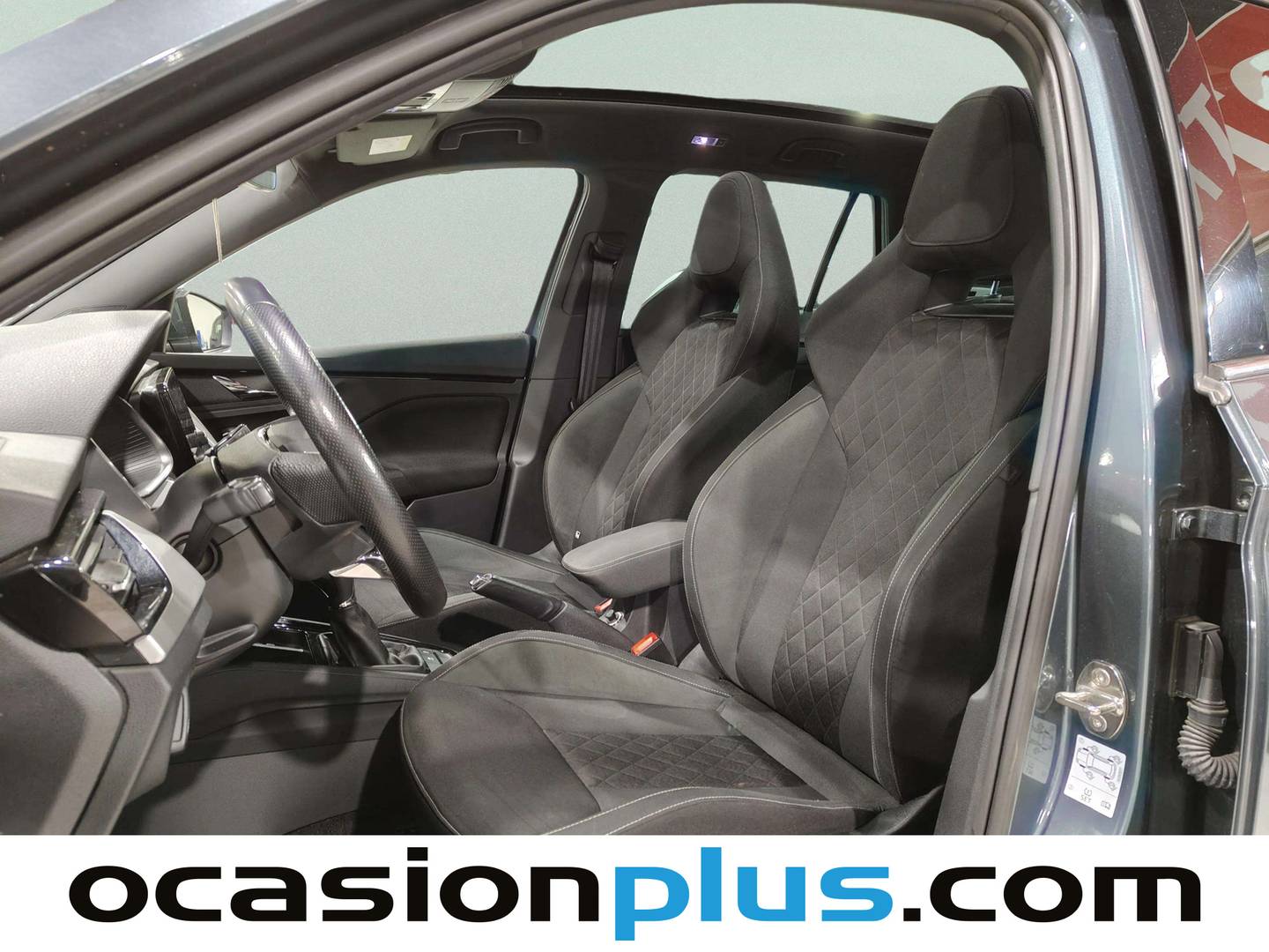 Foto Skoda Kamiq Skoda Kamiq 1.5 TSI Sport DSG (150 CV)