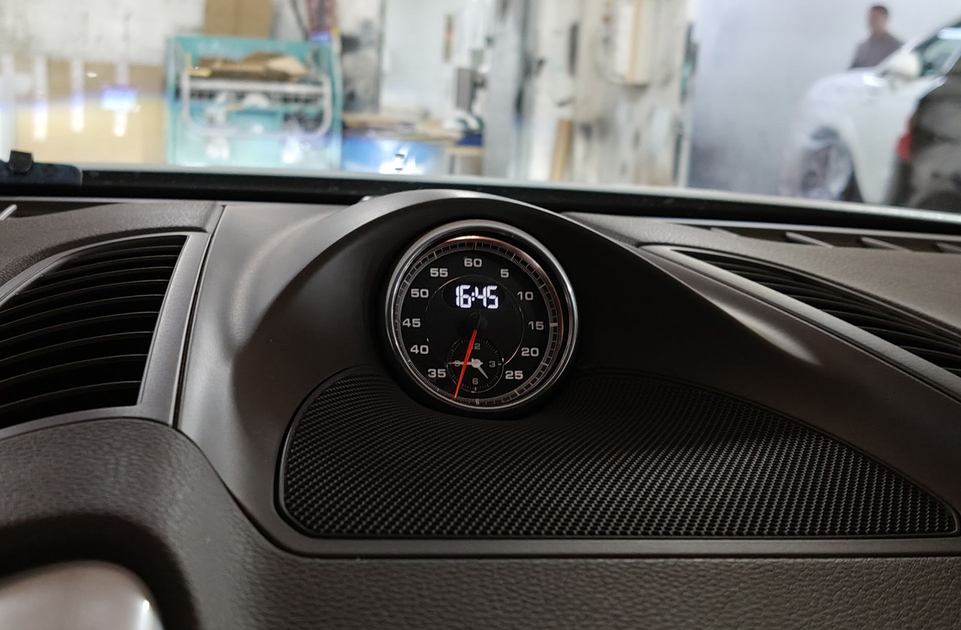 Porsche Cayenne S Platinum Edition - foto 48