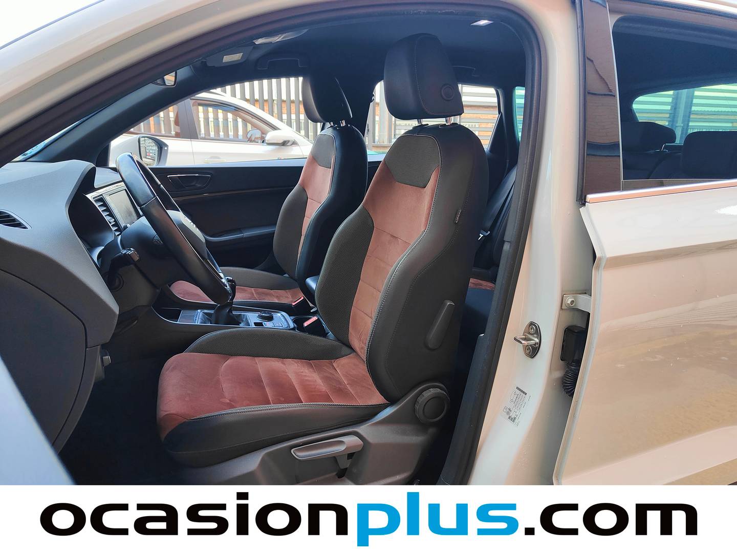 Foto asientos delanteros Seat Ateca Seat Ateca 2.0 TDI S&S Xcellence (150 CV)