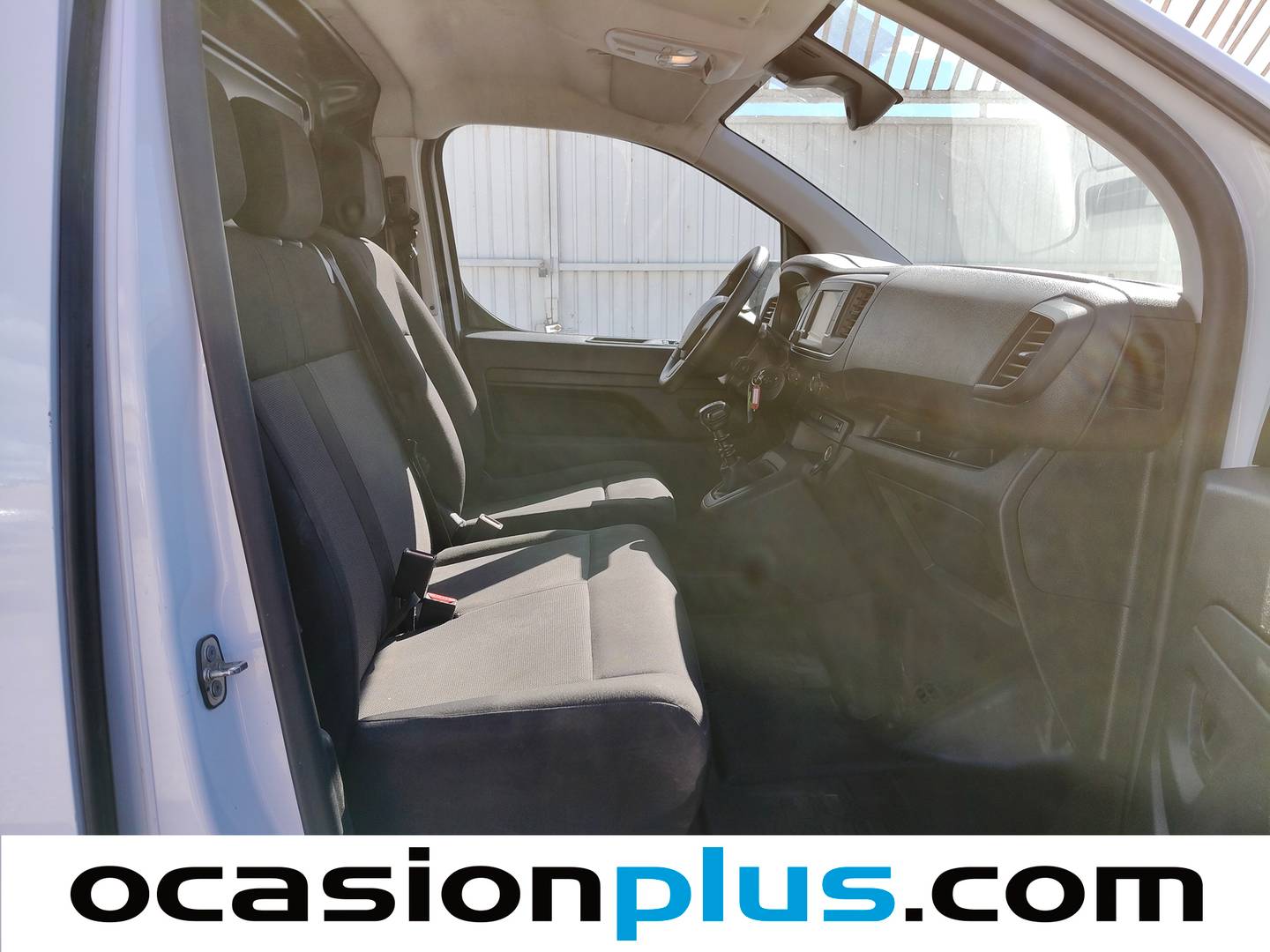 Fotos maletero Peugeot Expert Peugeot Expert Furgon BlueHDi 100 Standard  (102 CV)