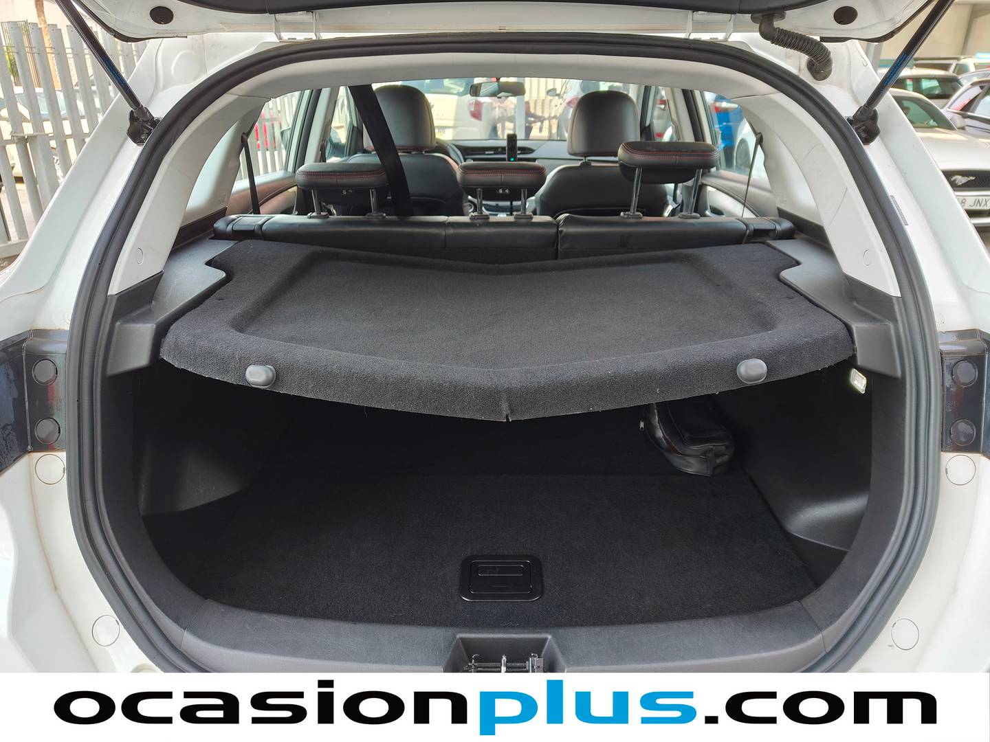 Fotos maletero SWM G01 SWM G01 1.5T Luxury (131 CV)