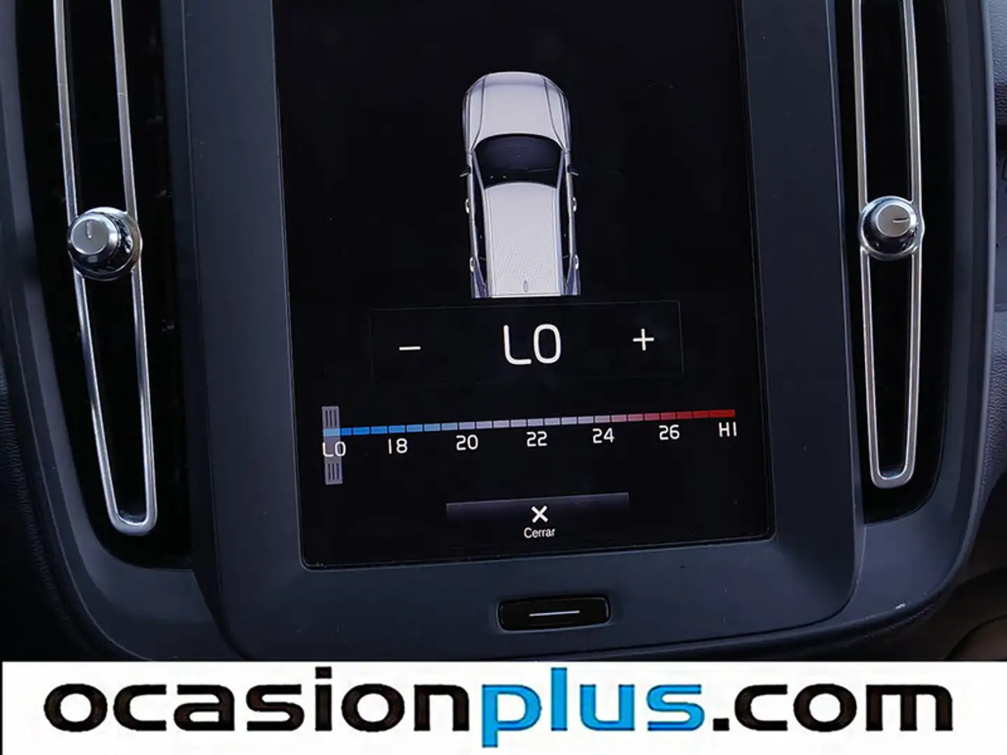 Foto Volvo XC40 Volvo XC40 T2 Essential (129 CV)