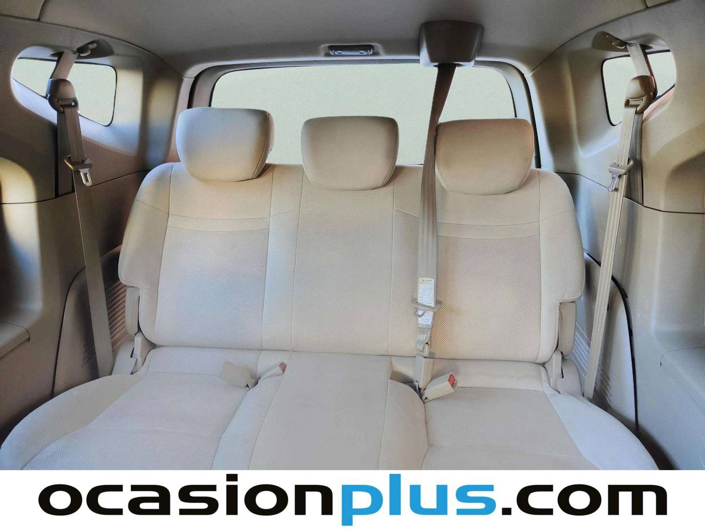 Extras y acabados del SsangYong Rodius SsangYong Rodius 270 Xdi (165 CV) 7 Plazas