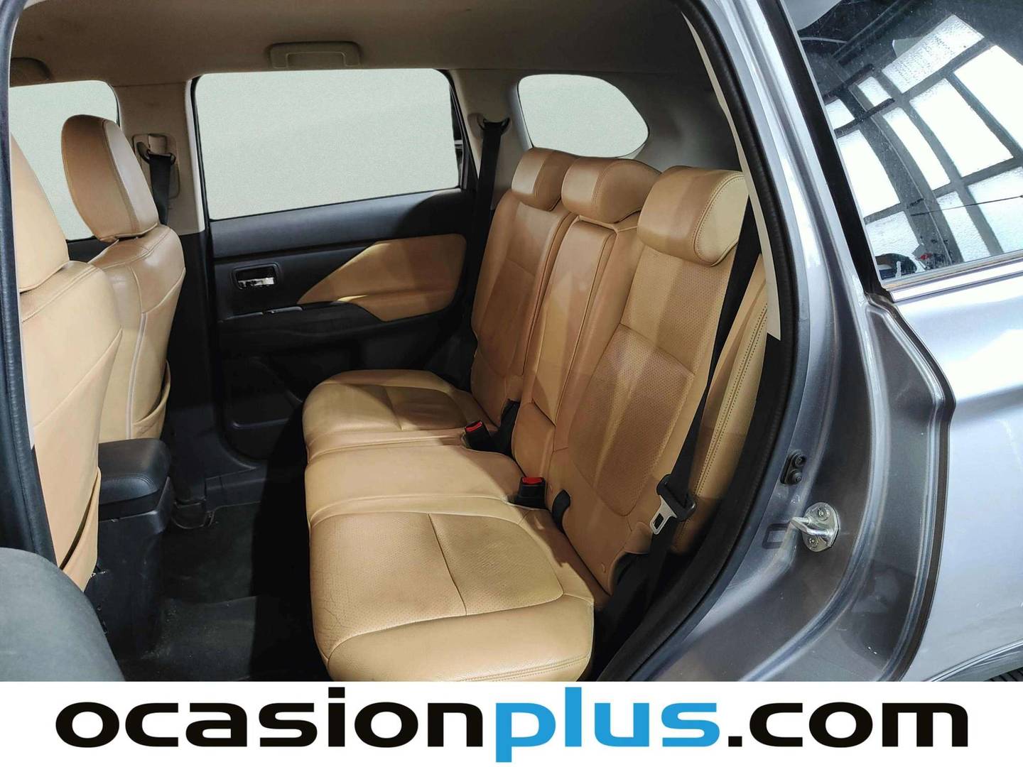 Foto asientos traseros Mitsubishi Outlander Mitsubishi Outlander 200 MPI Motion 2WD CVT (150 CV)