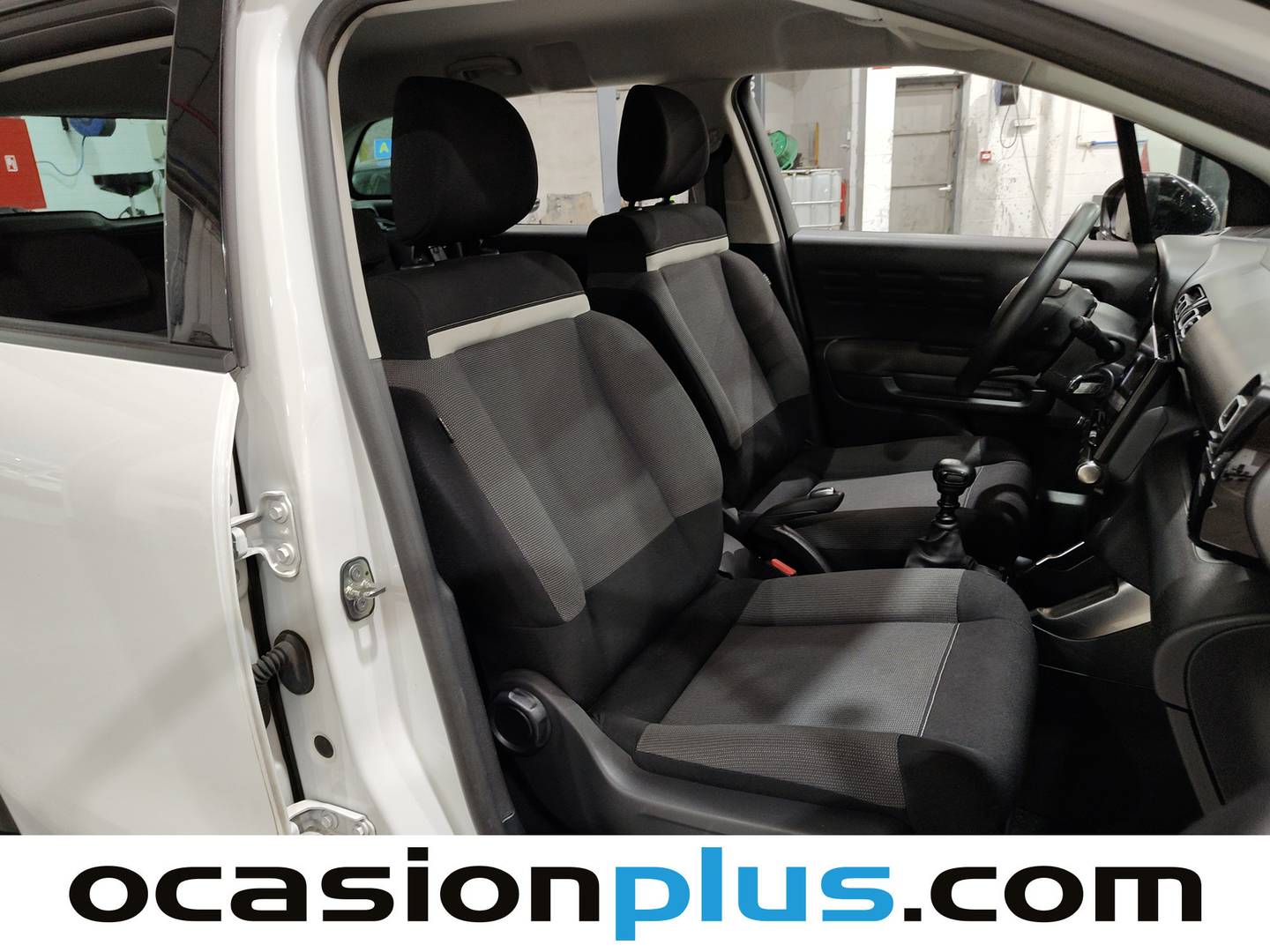 Citroën C3 Aircross Citroën C3 Aircross PureTech 110 S&S Plus (110 CV) manual