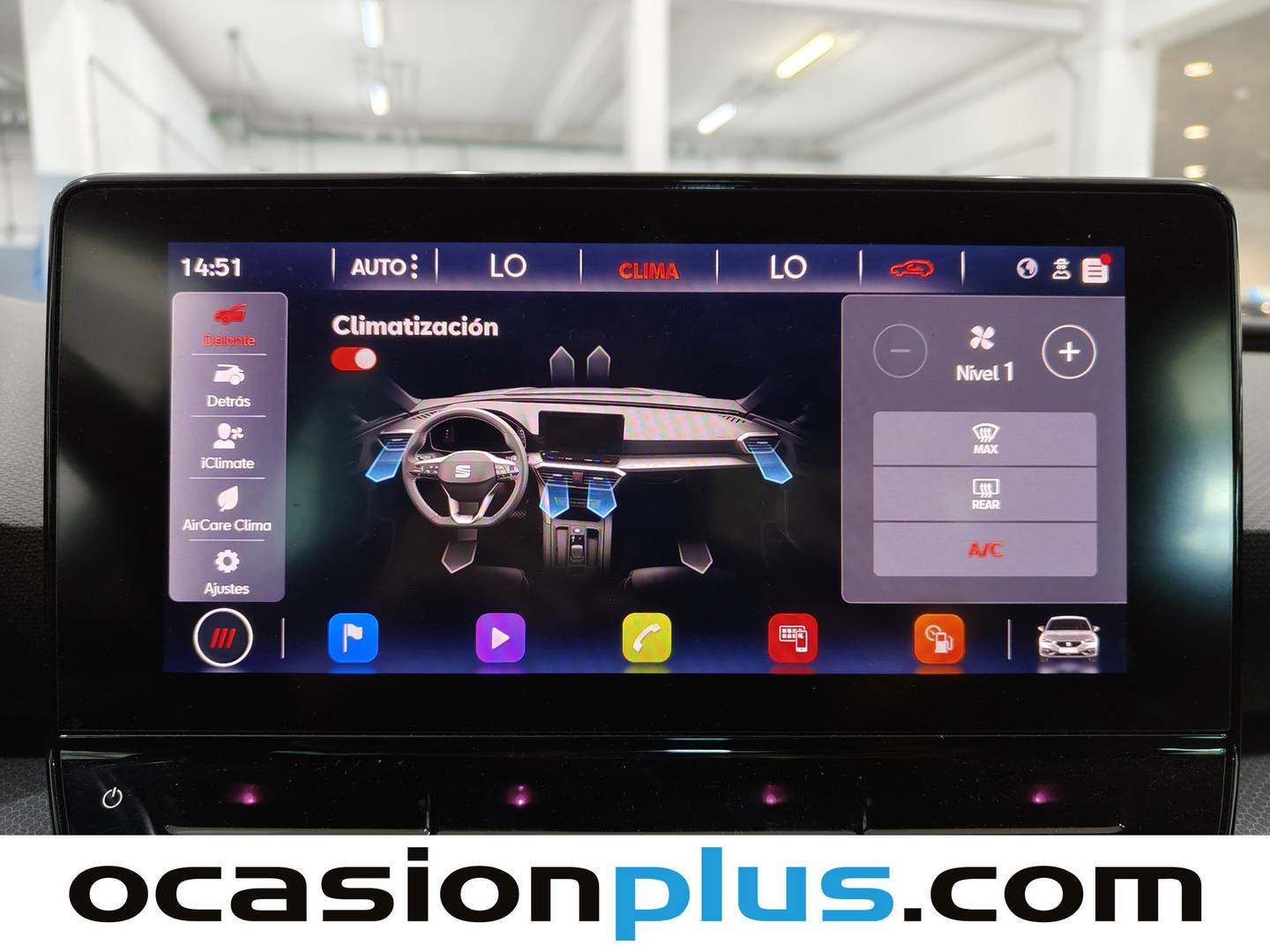 Foto Seat León SEAT León 2.0 TDI S&S Style Launch Pack con Navegador (115 CV)