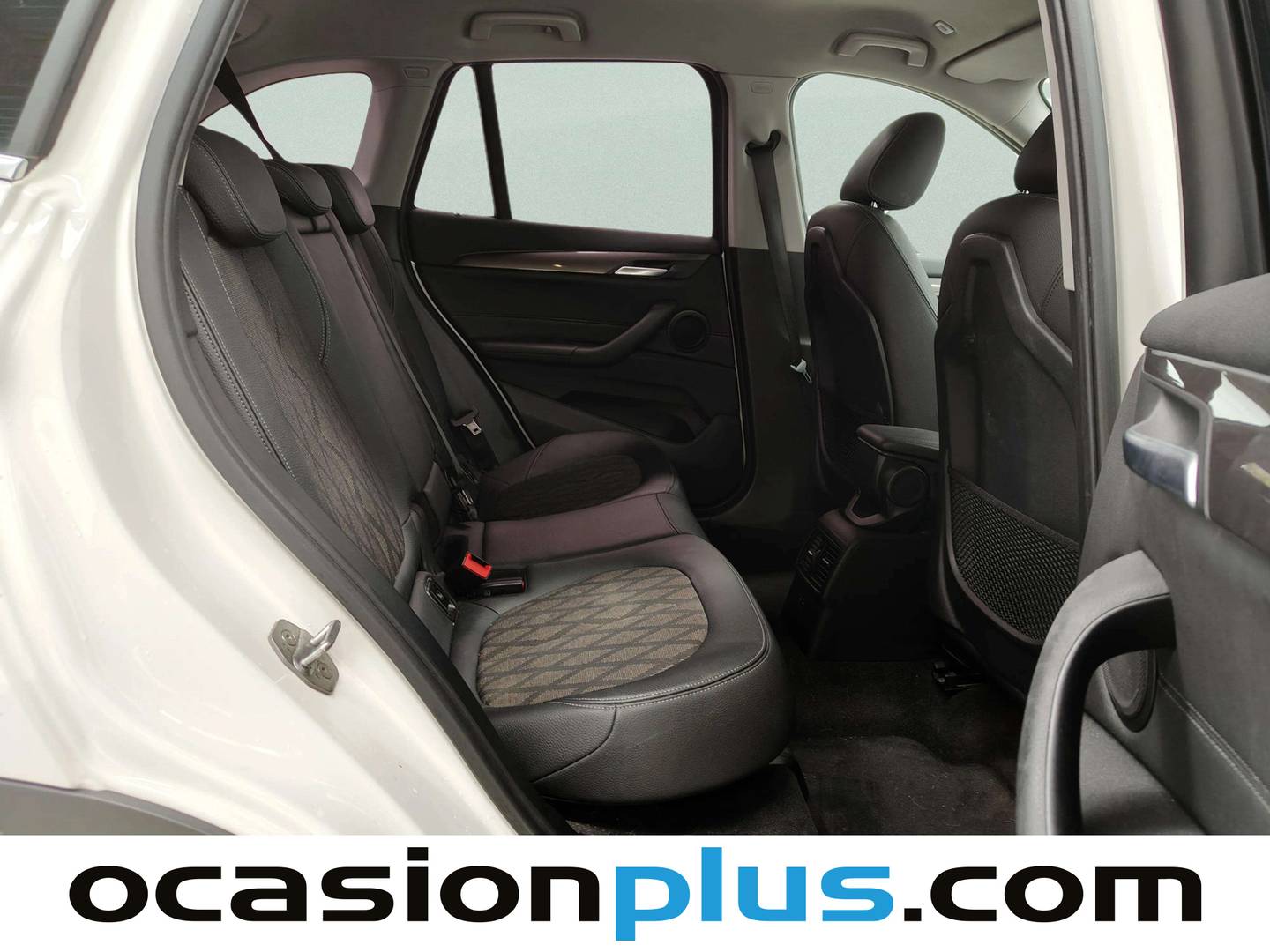 BMW X1 BMW X1 sDrive18i (140 CV) manual