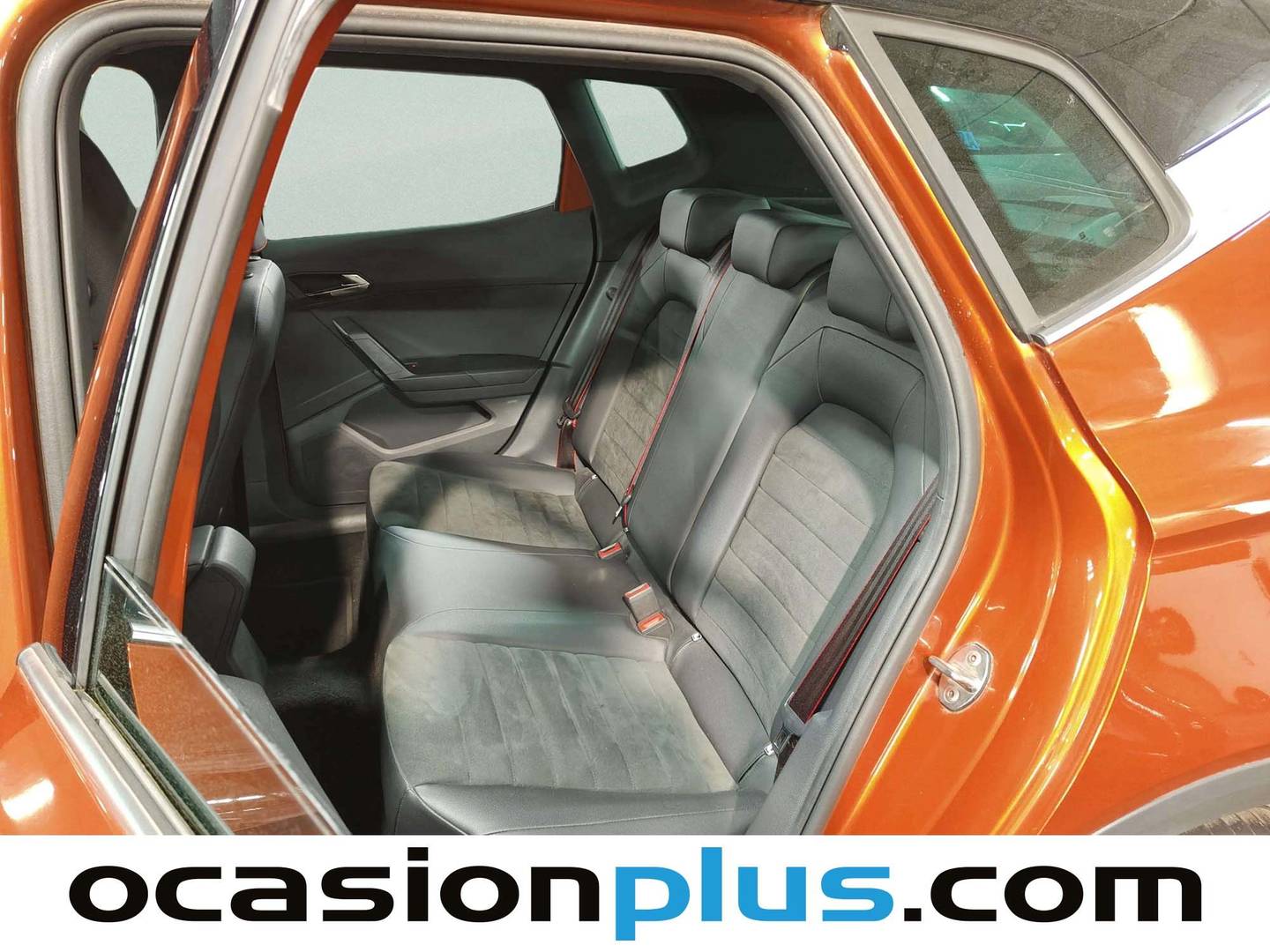 Foto asientos traseros Seat Arona SEAT Arona 1.5 TSI FR Edition (150 CV)