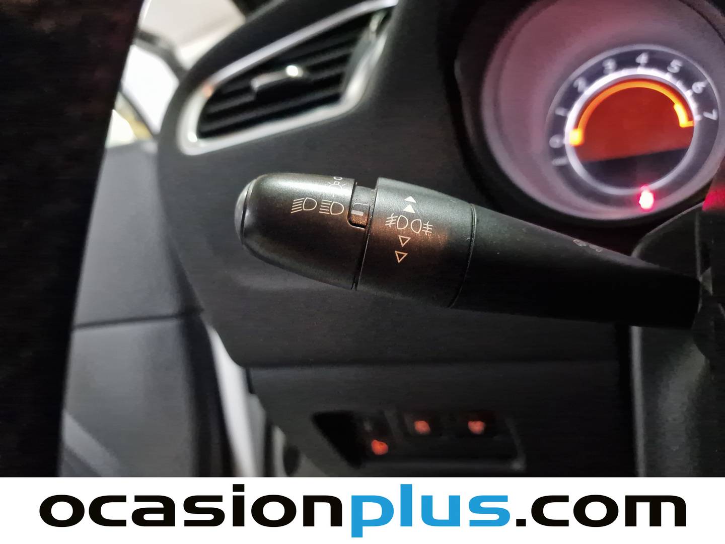 Citroën C4 Citroën C4 1.4 VTi Tonic (95 CV) de segunda mano