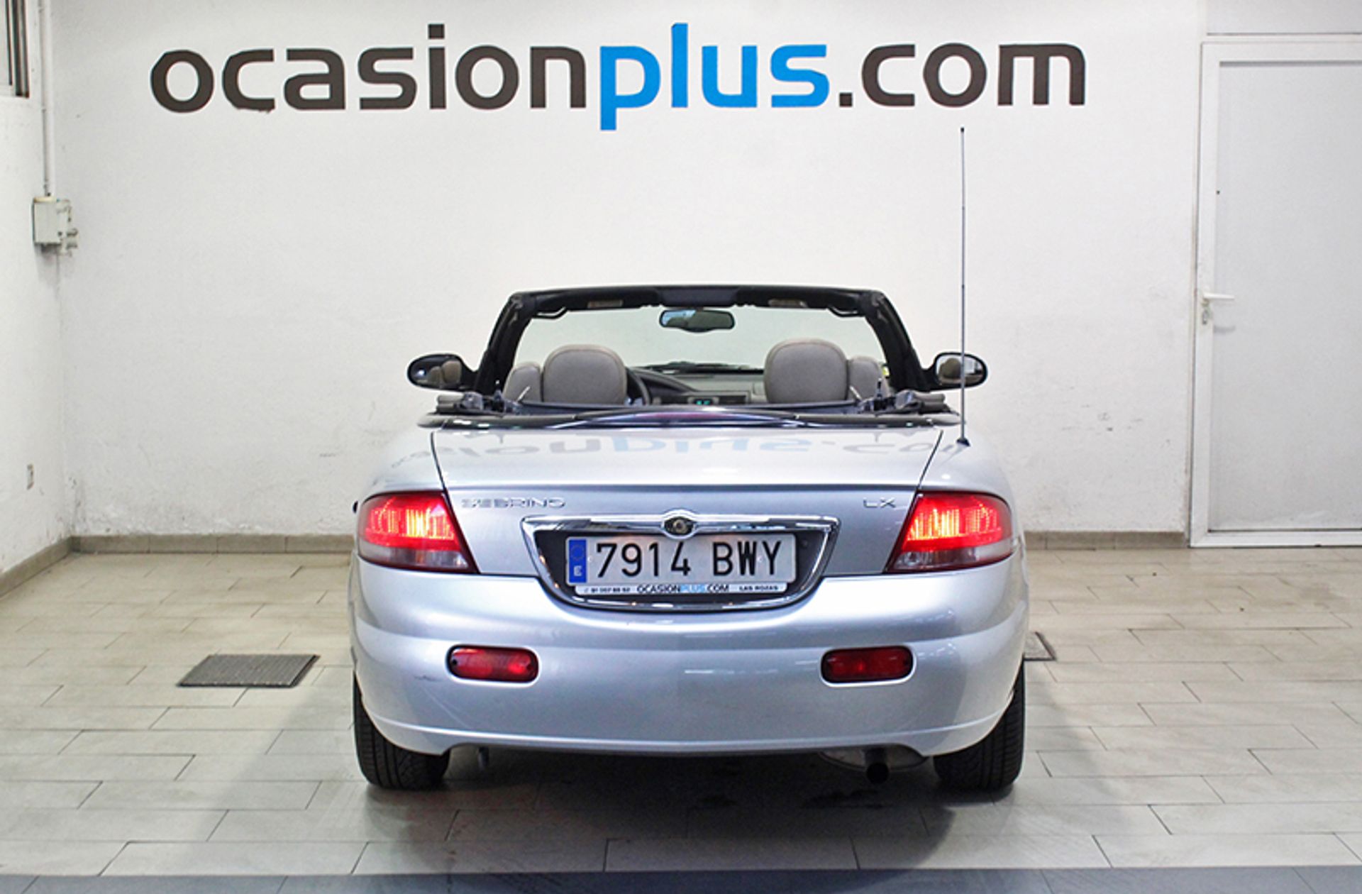 Chrysler Sebring 2.0 Cabrio LX - foto 14
