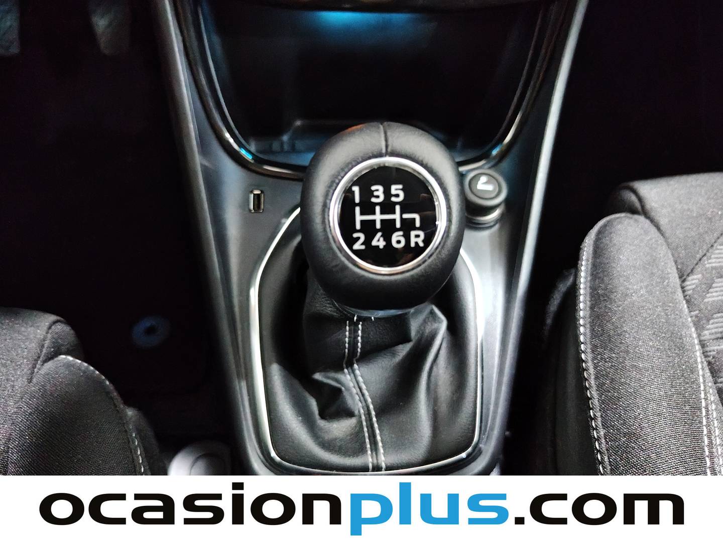 Ford Puma Ford Puma 1.0 EcoBoost MHEV Titanium (125 CV) de segunda mano