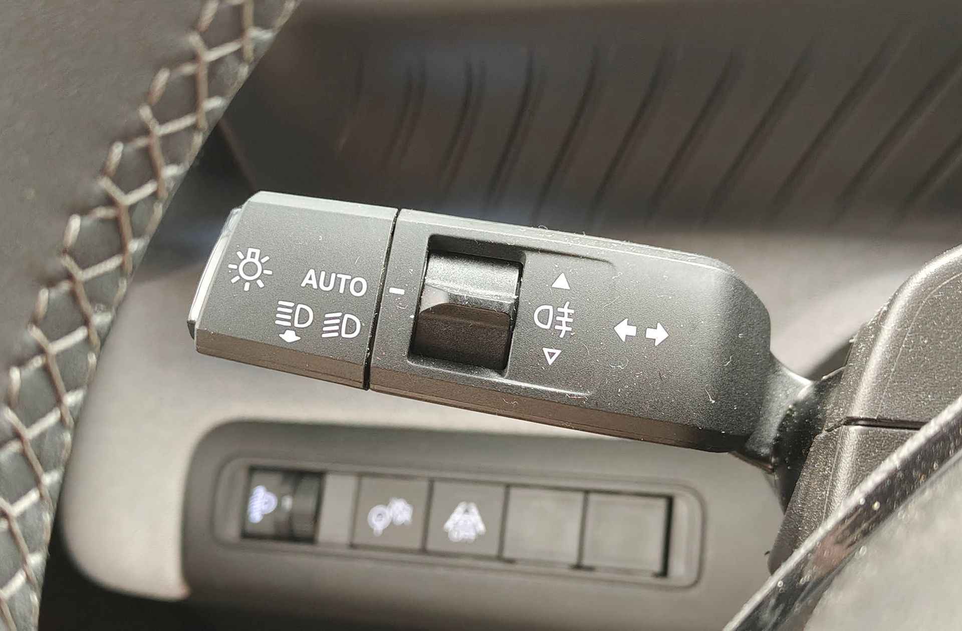 Citroën C3 Aircross Hybrid 136 ë-DCS6 You+Pack Plus - foto 24