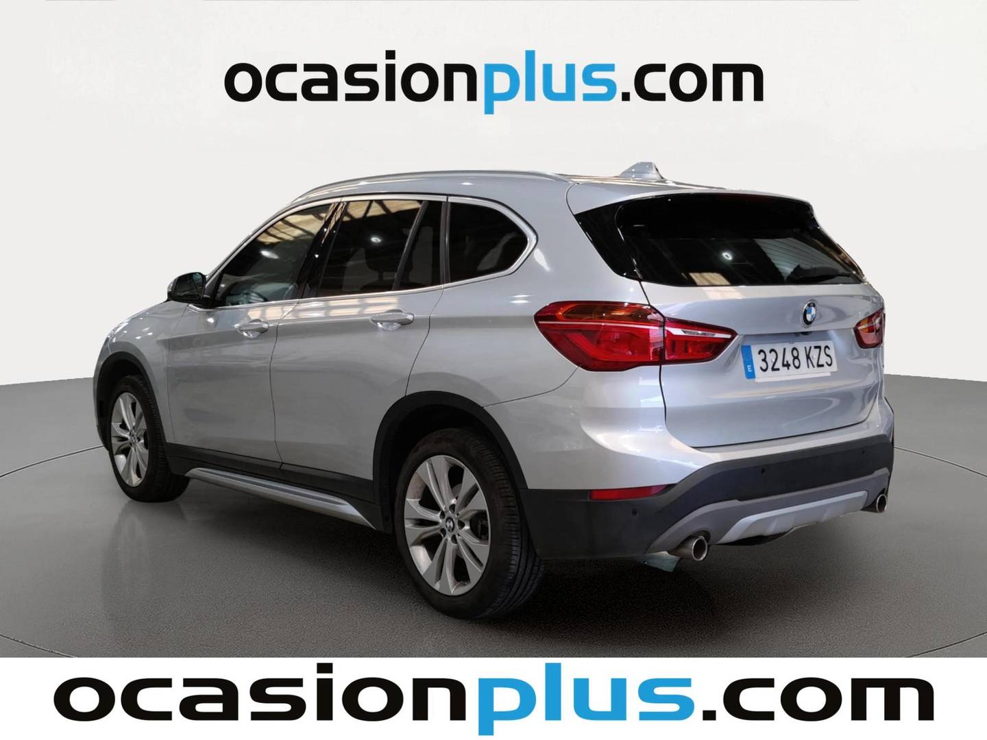 Foto trasera BMW X1 BMW X1 sDrive18d Business (150 CV) izquierda