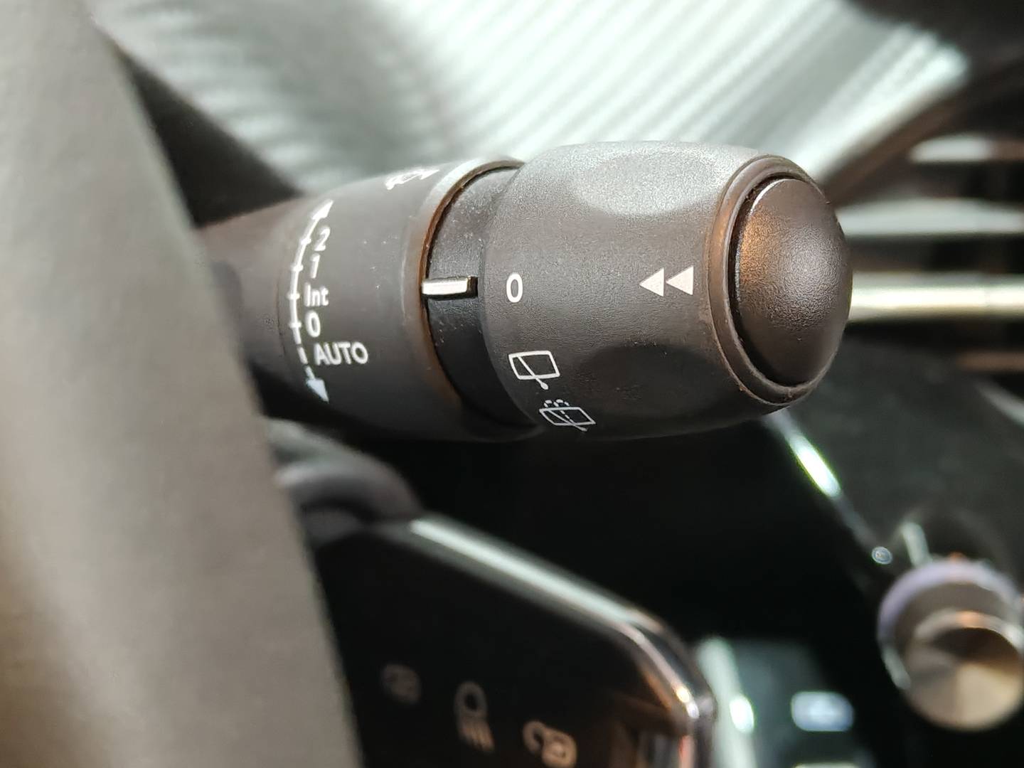 Foto Peugeot 208 Peugeot 208 PureTech 100 Allure (100 CV)