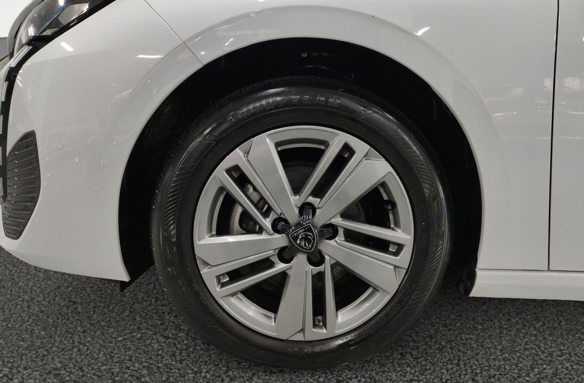 Peugeot 308 PureTech 130 Active Pack EAT8 - foto 38