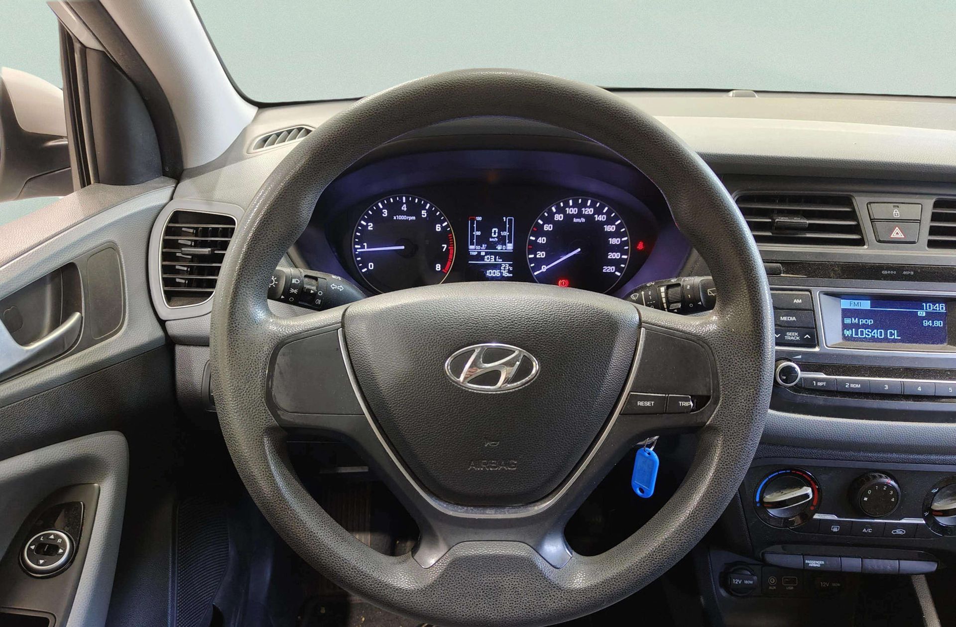 Hyundai i20 1.2 MPI Essence - foto 17