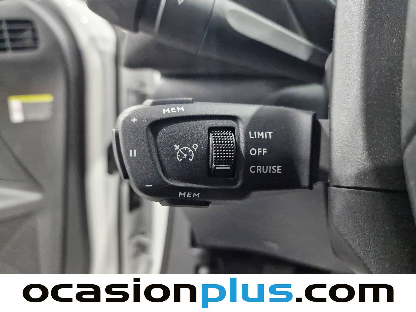 DS DS 3 Crossback DS DS3 Crossback Performance Line PureTech (100 CV) seminuevo