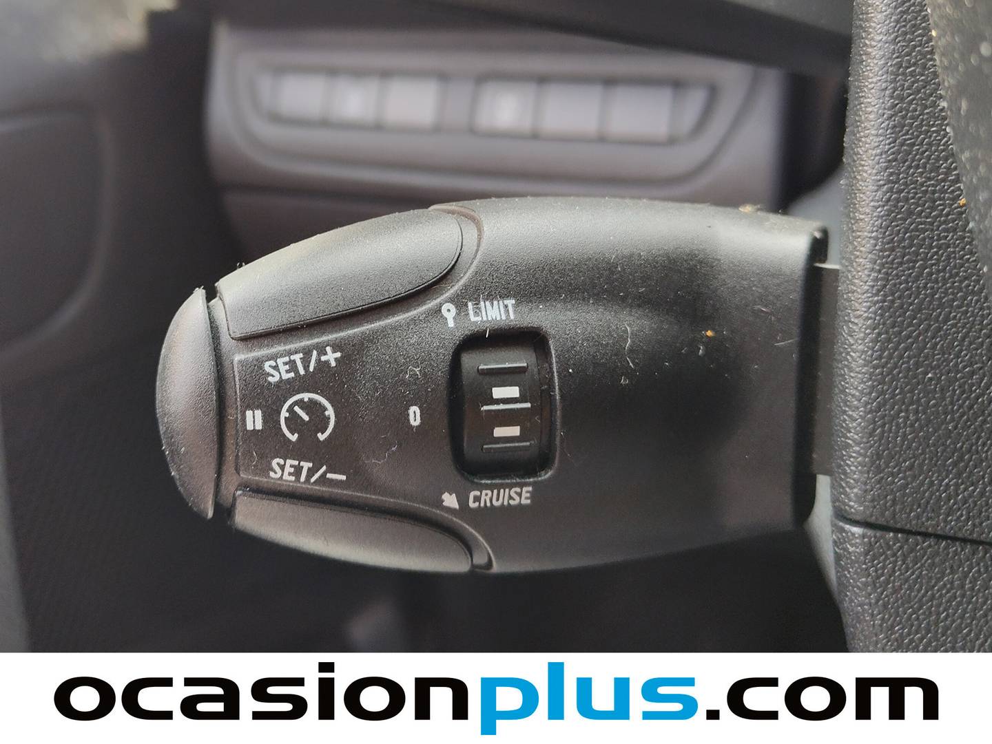 Extras y acabados del Peugeot 2008 Peugeot 2008 PureTech 82 Access (82 CV)