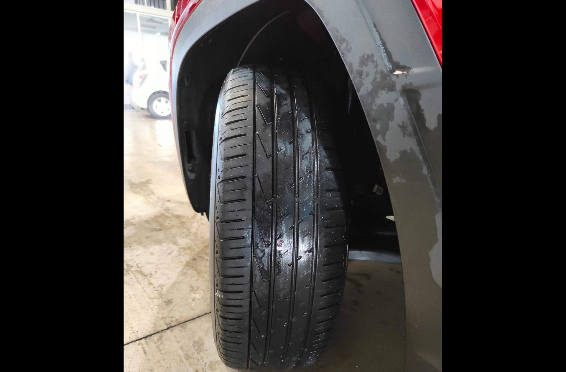 Hyundai Tucson 1.6 CRDi Maxx - foto 32