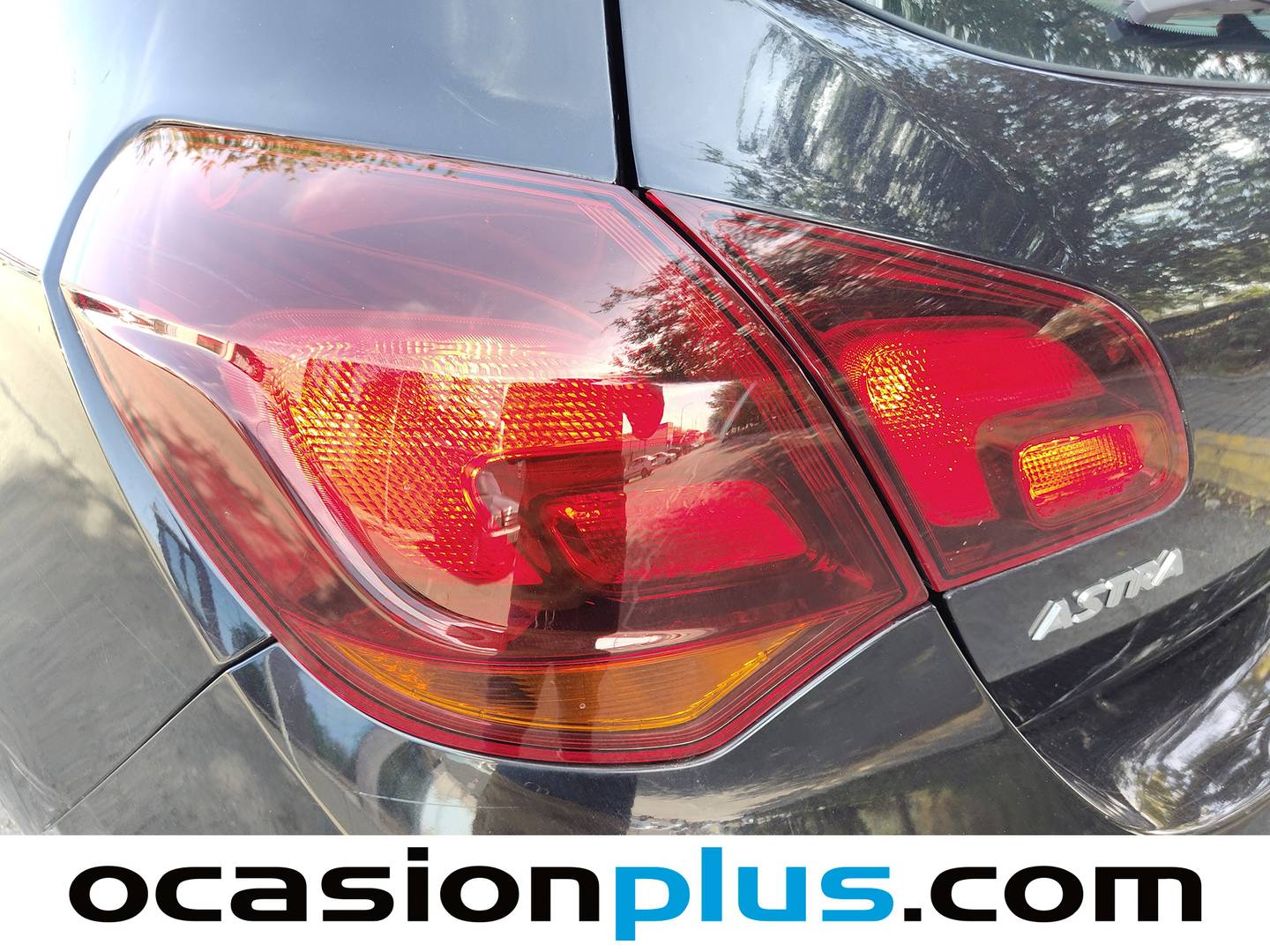 Equipamiento del Opel Astra Opel Astra 1.7 CDTI Sport (125 CV)