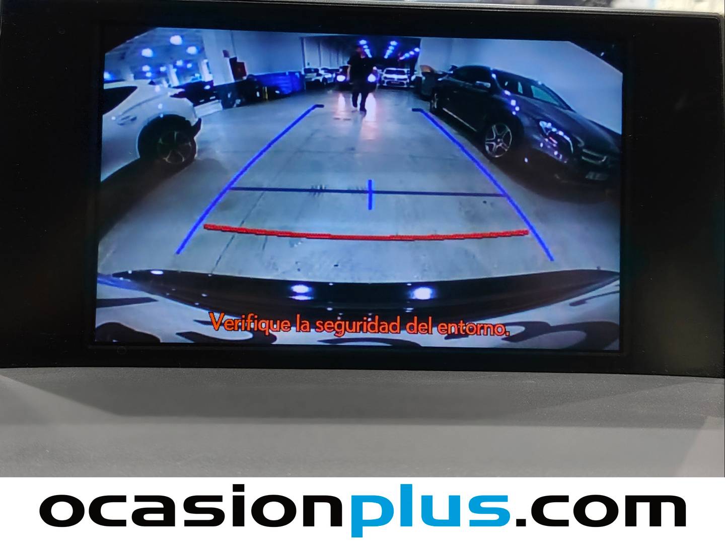 Extras del Lexus NX Lexus NX 300h Corporate 2WD + Navibox (197 CV)