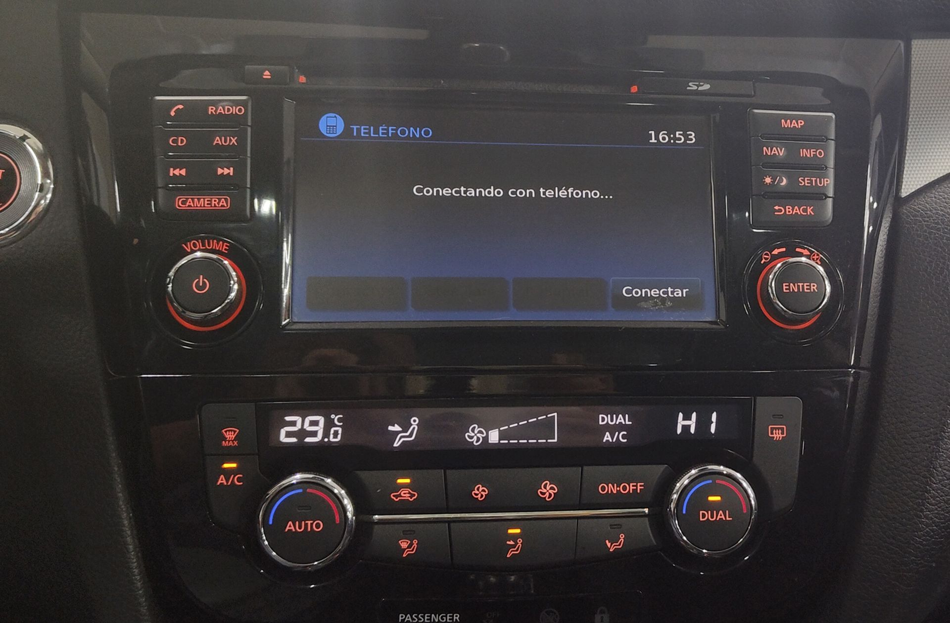 Nissan Qashqai DIG-T 115 N-Connecta - foto 29