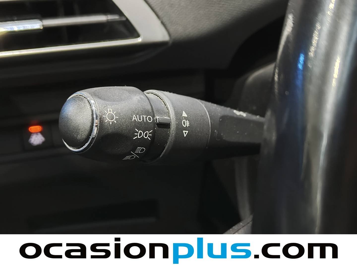 Foto Peugeot 3008 Peugeot 3008 PureTech 130 S&S GT (130 CV)