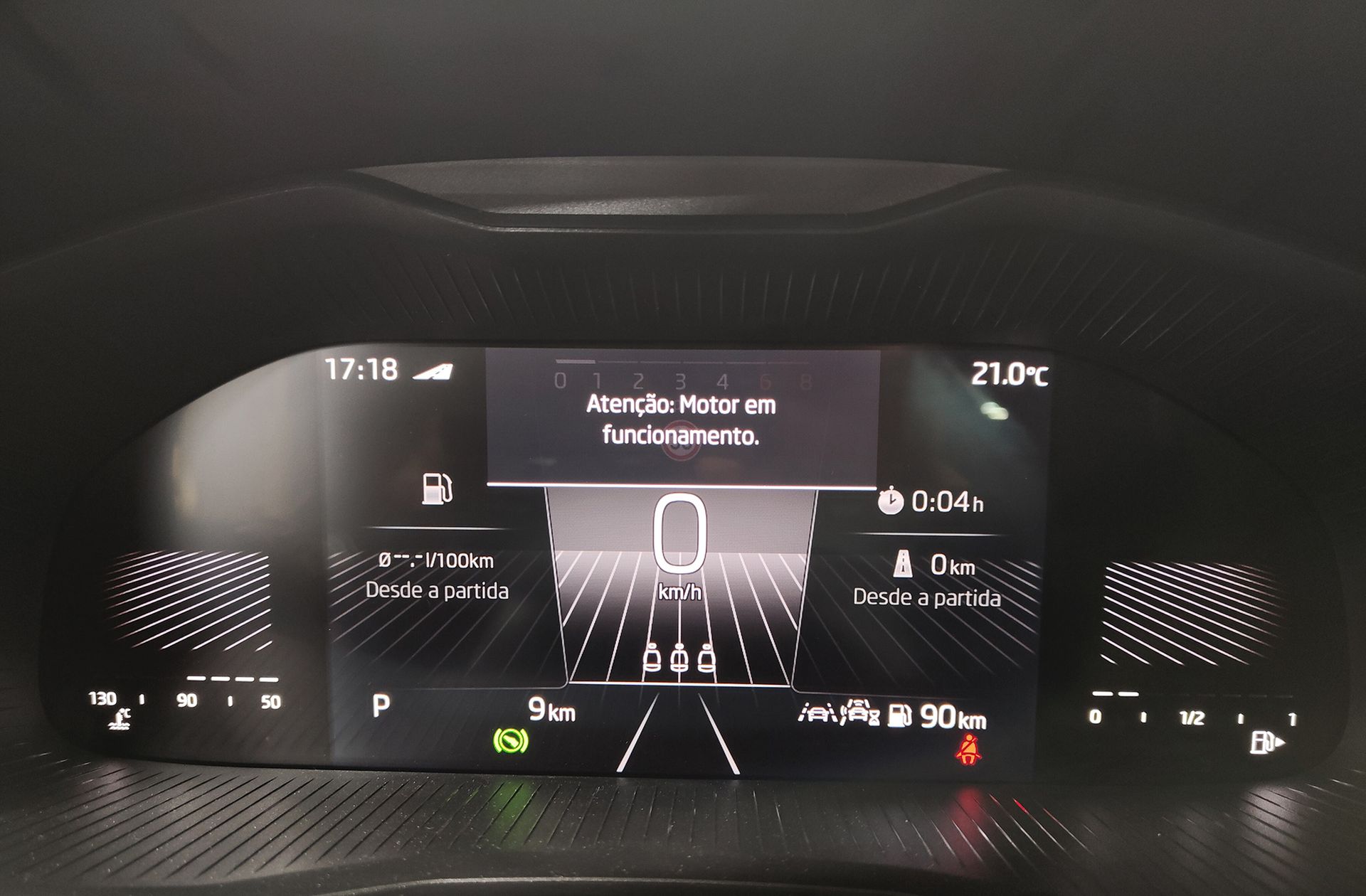 Škoda Kamiq 1.0 TSI Selection DSG - foto 24