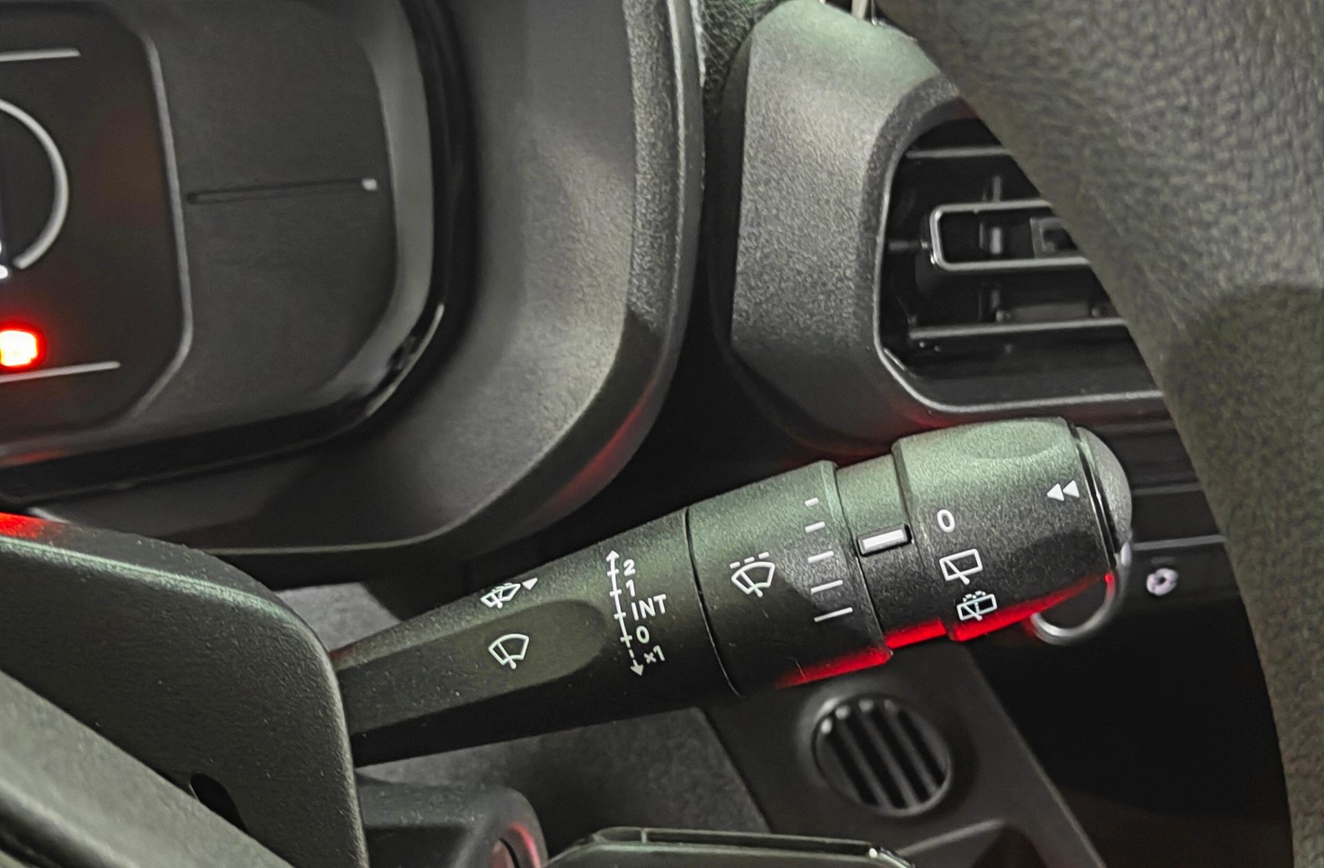 Fiat Doblò BlueHDi 100 M - foto 29