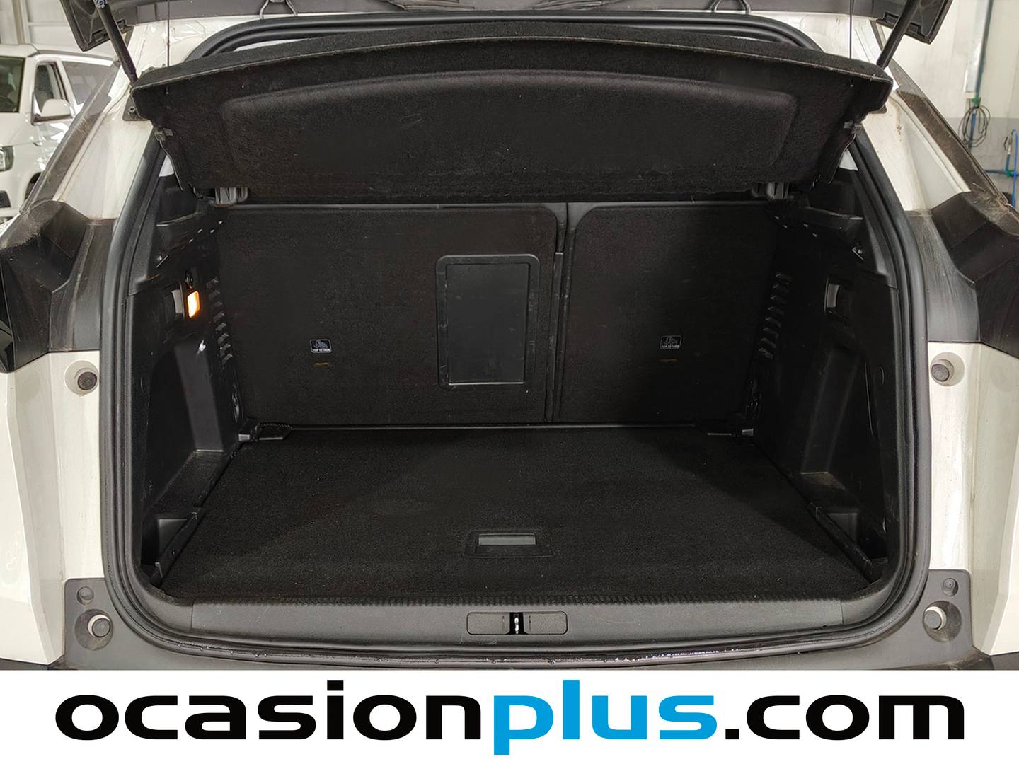 Fotos maletero Peugeot 3008 Peugeot 3008 PureTech 130 S&S Allure (130 CV)