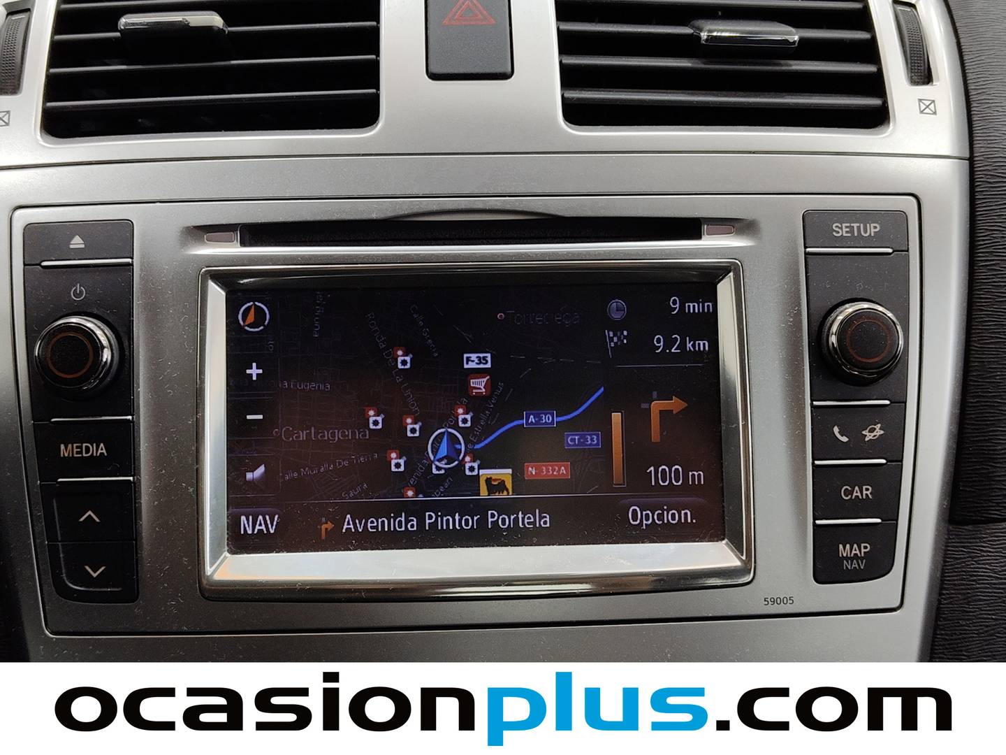 Extras y acabados del Toyota Avensis Toyota Avensis 120 D Advance (124 CV)